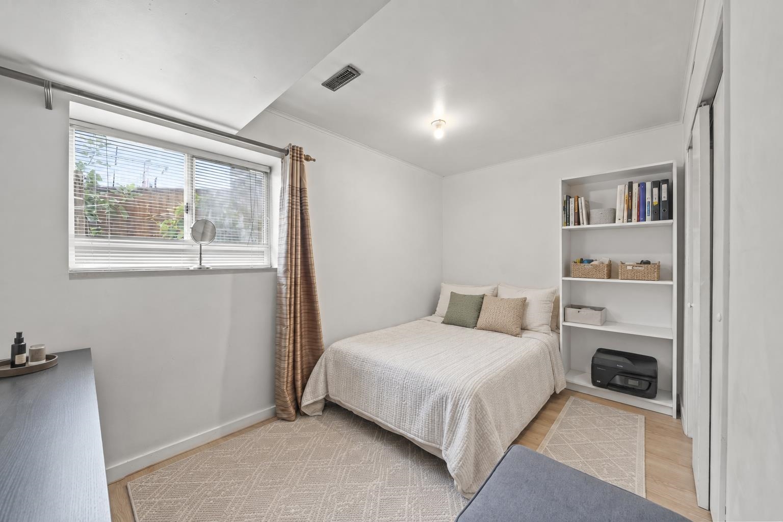 1125 CECILE DRIVE