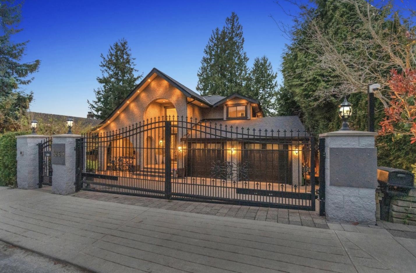 3263 NORWOOD AVENUE