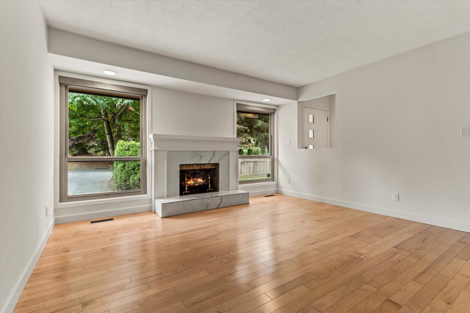 2470 WOODSTOCK DRIVE