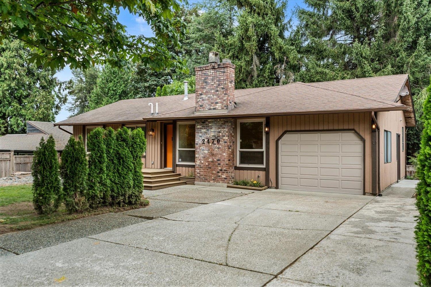 2470 WOODSTOCK DRIVE