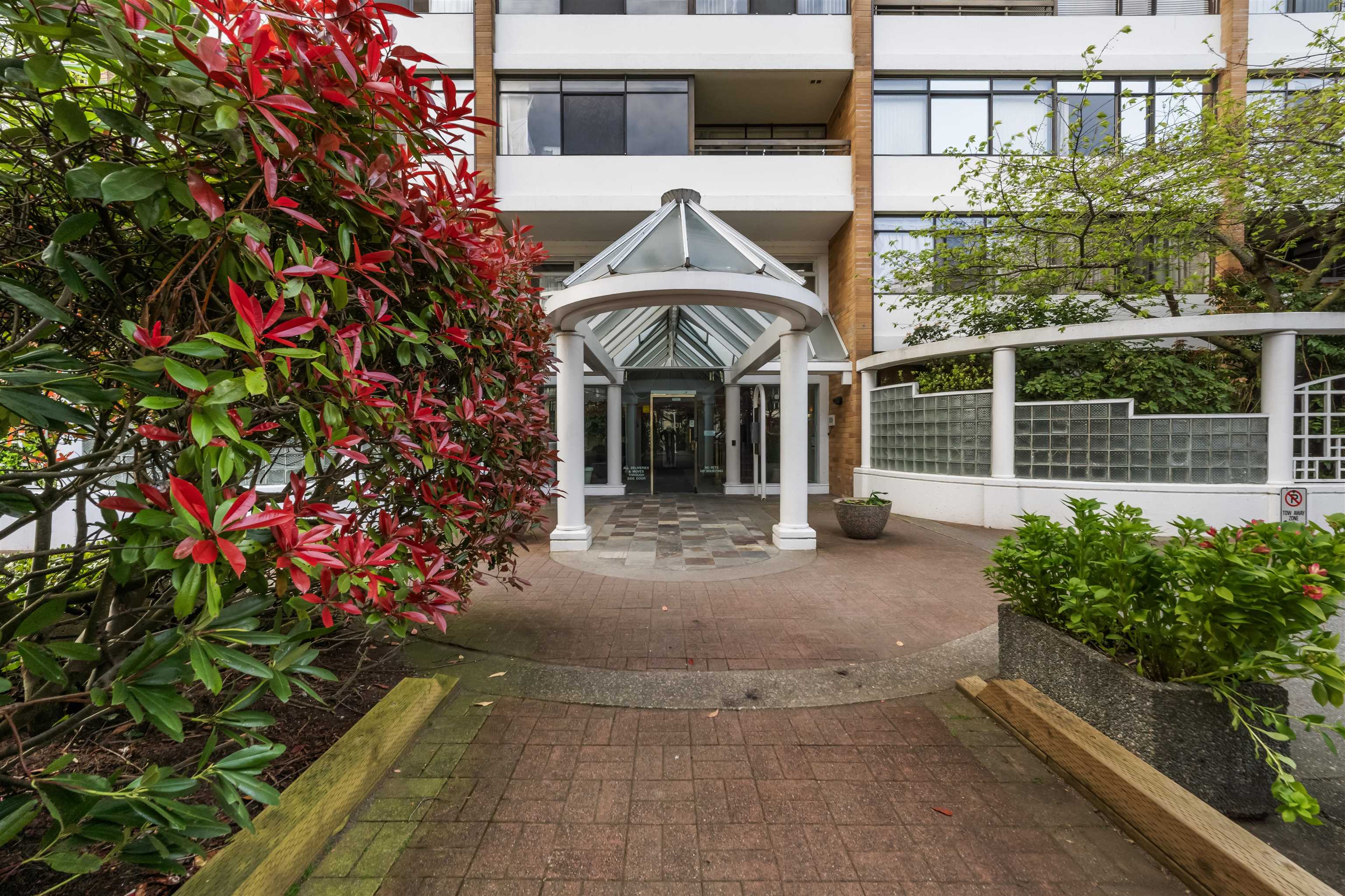 1310 6631 MINORU BOULEVARD