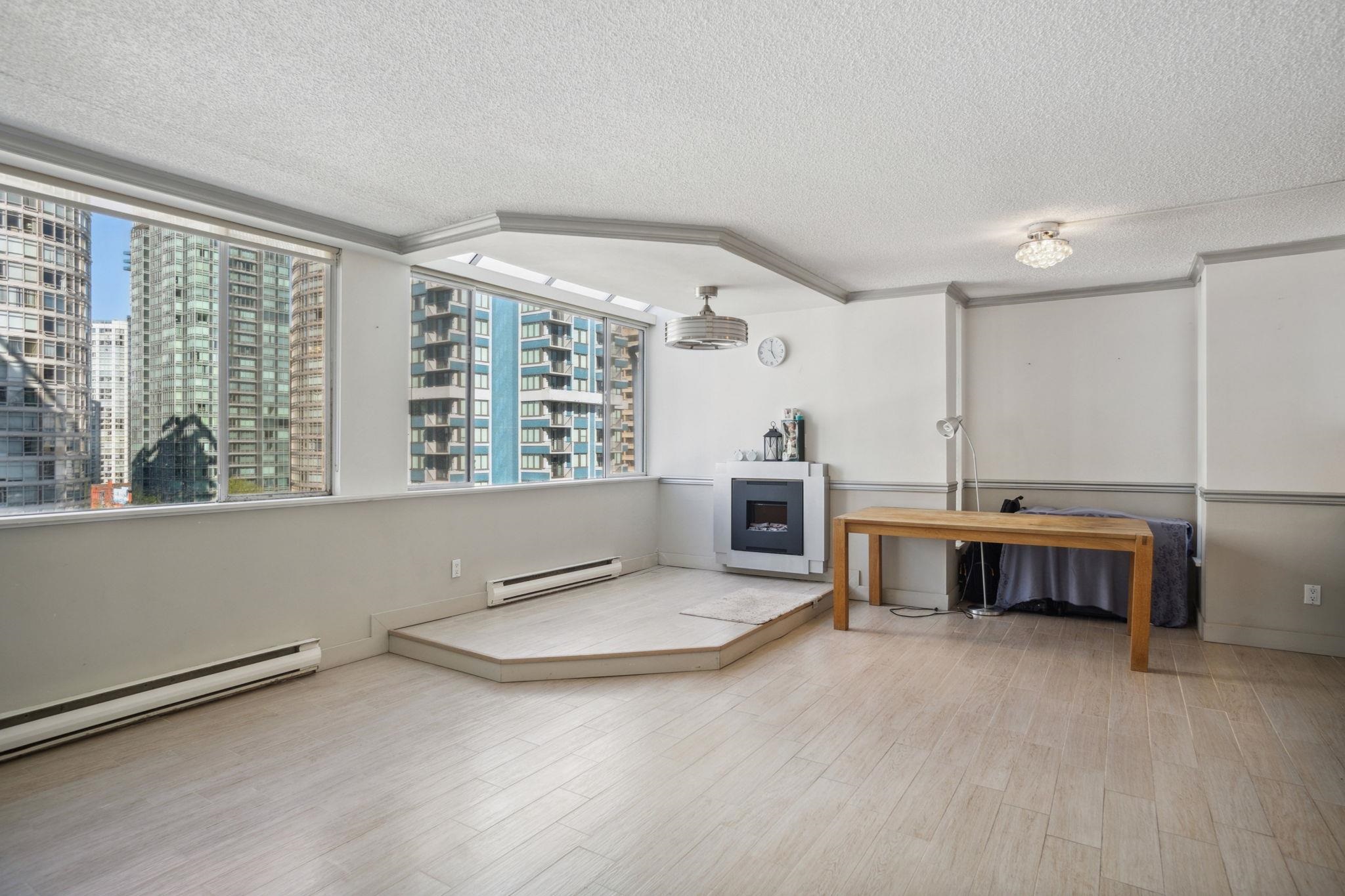 1270 ROBSON STREET