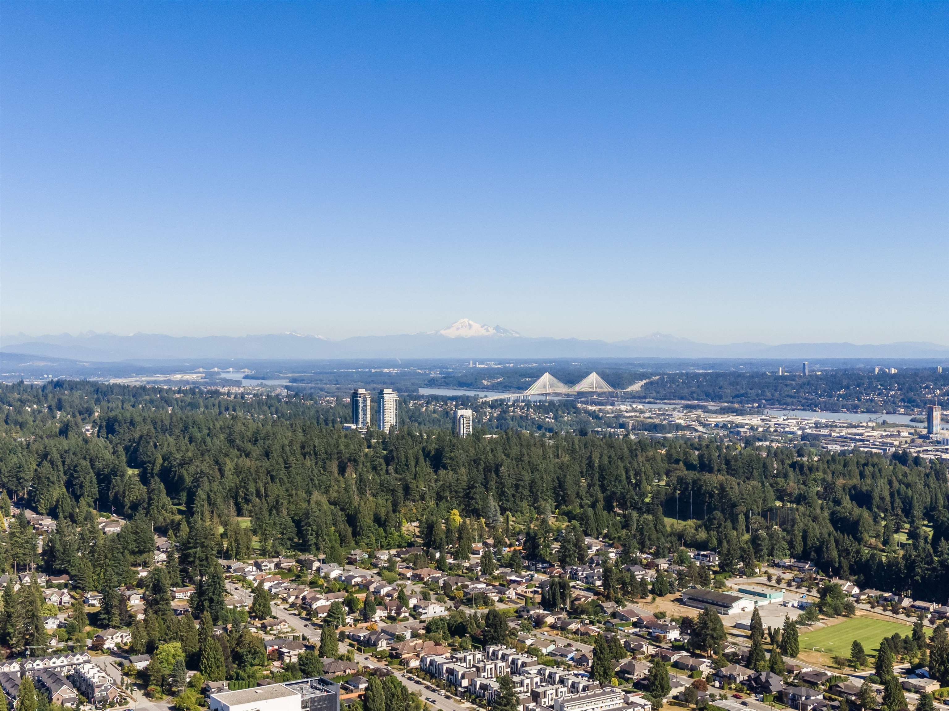 2205 518 CLARKE ROAD