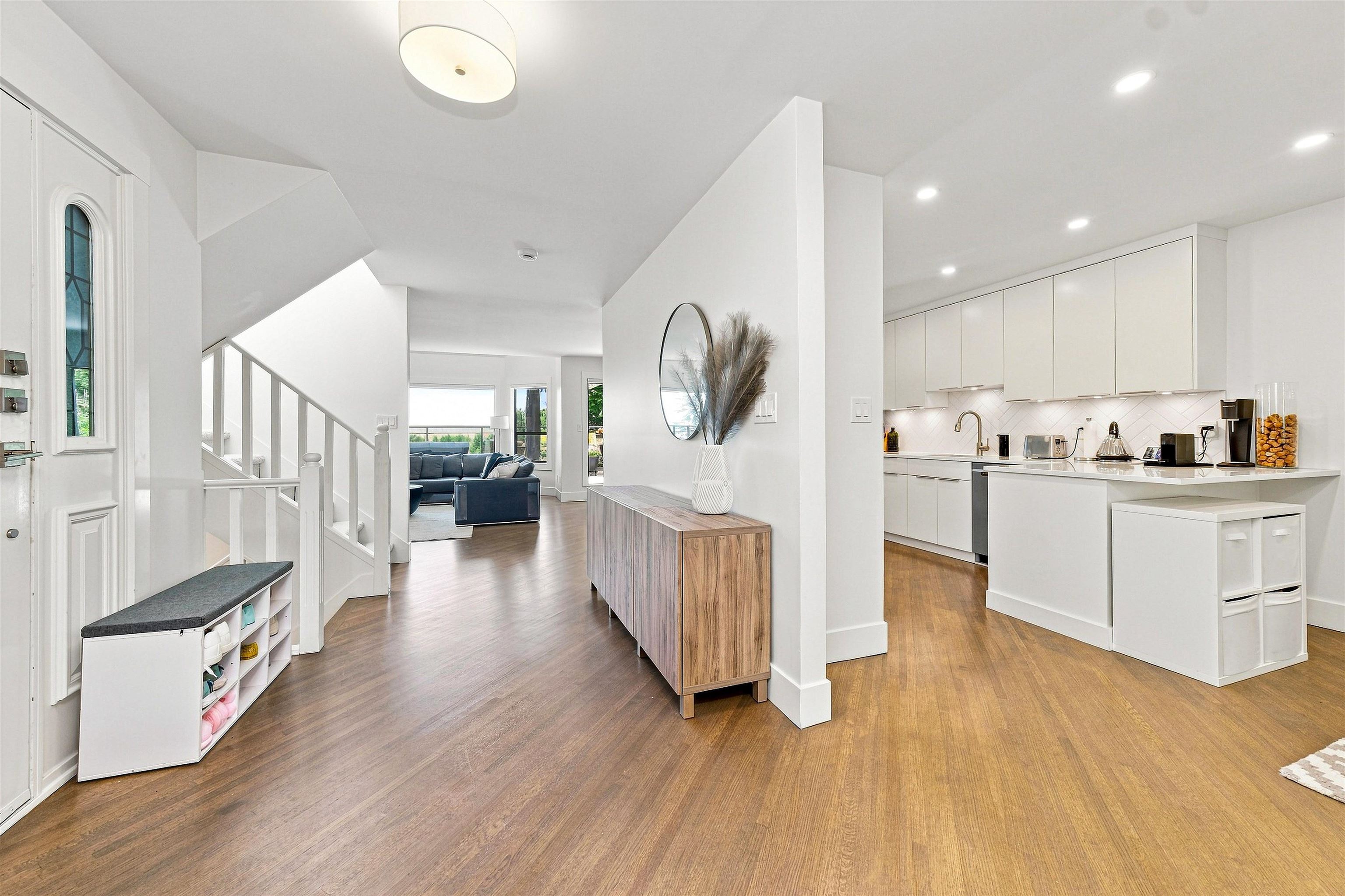 5723 OWL COURT