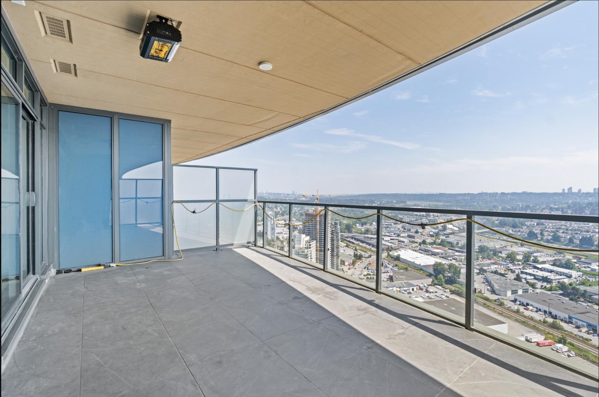 4108 4890 LOUGHEED HIGHWAY