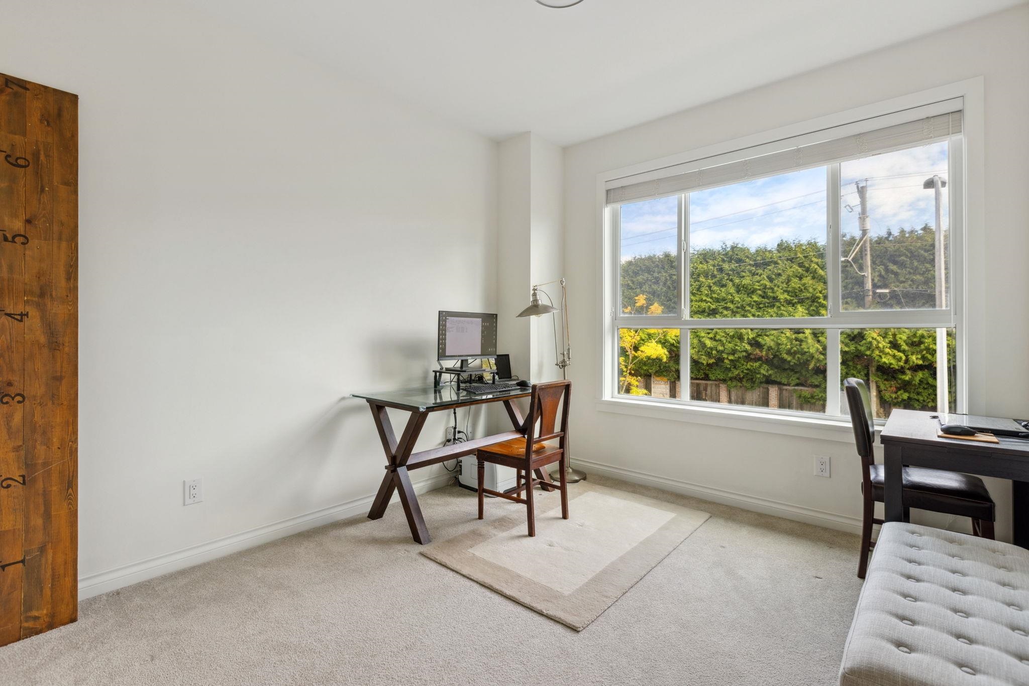 11 10611 GILBERT ROAD