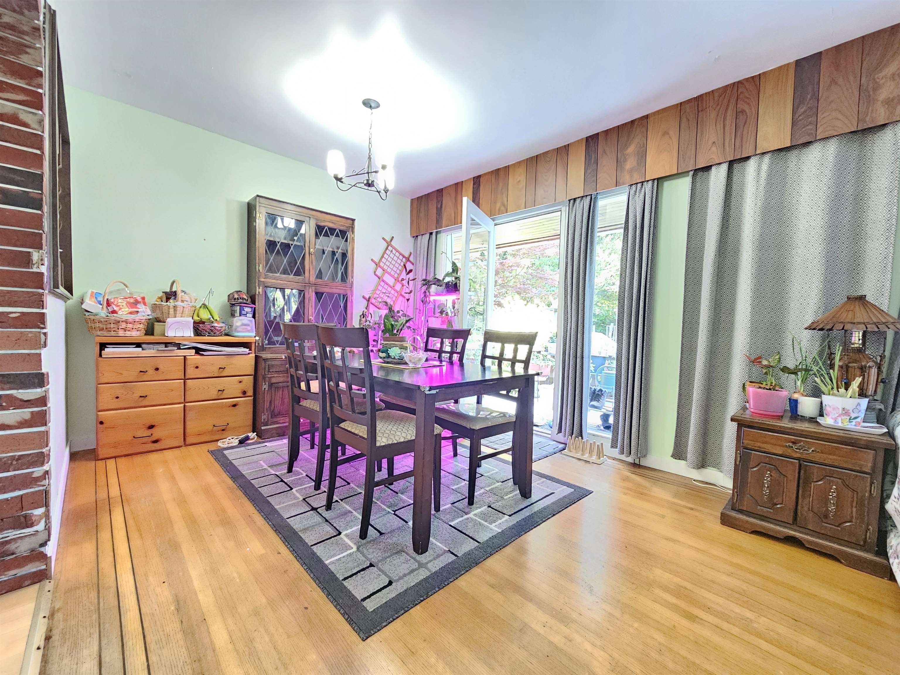 435 E OSBORNE ROAD