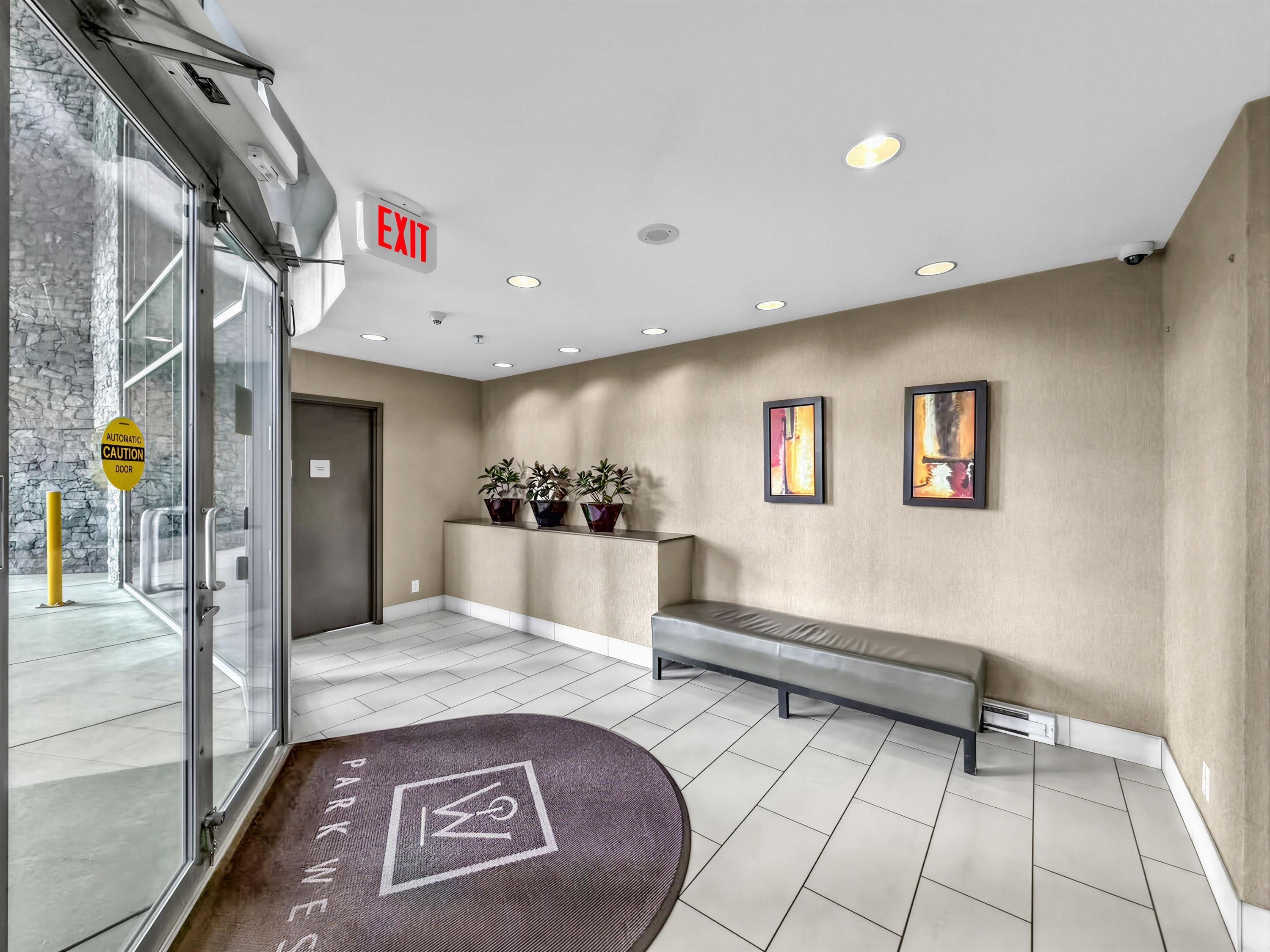 1501 455 BEACH CRESCENT