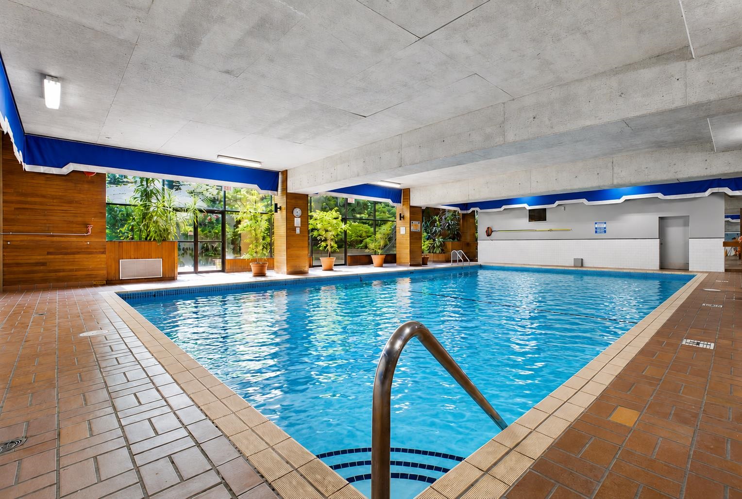 1701 3755 BARTLETT COURT