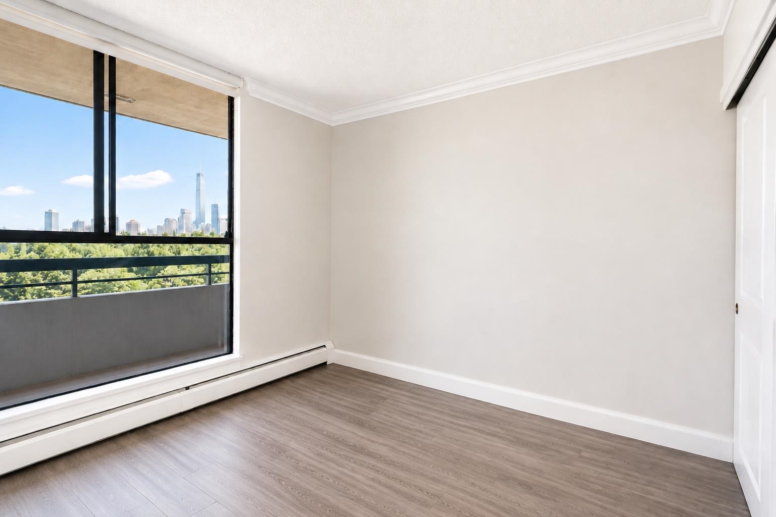 1701 3755 BARTLETT COURT