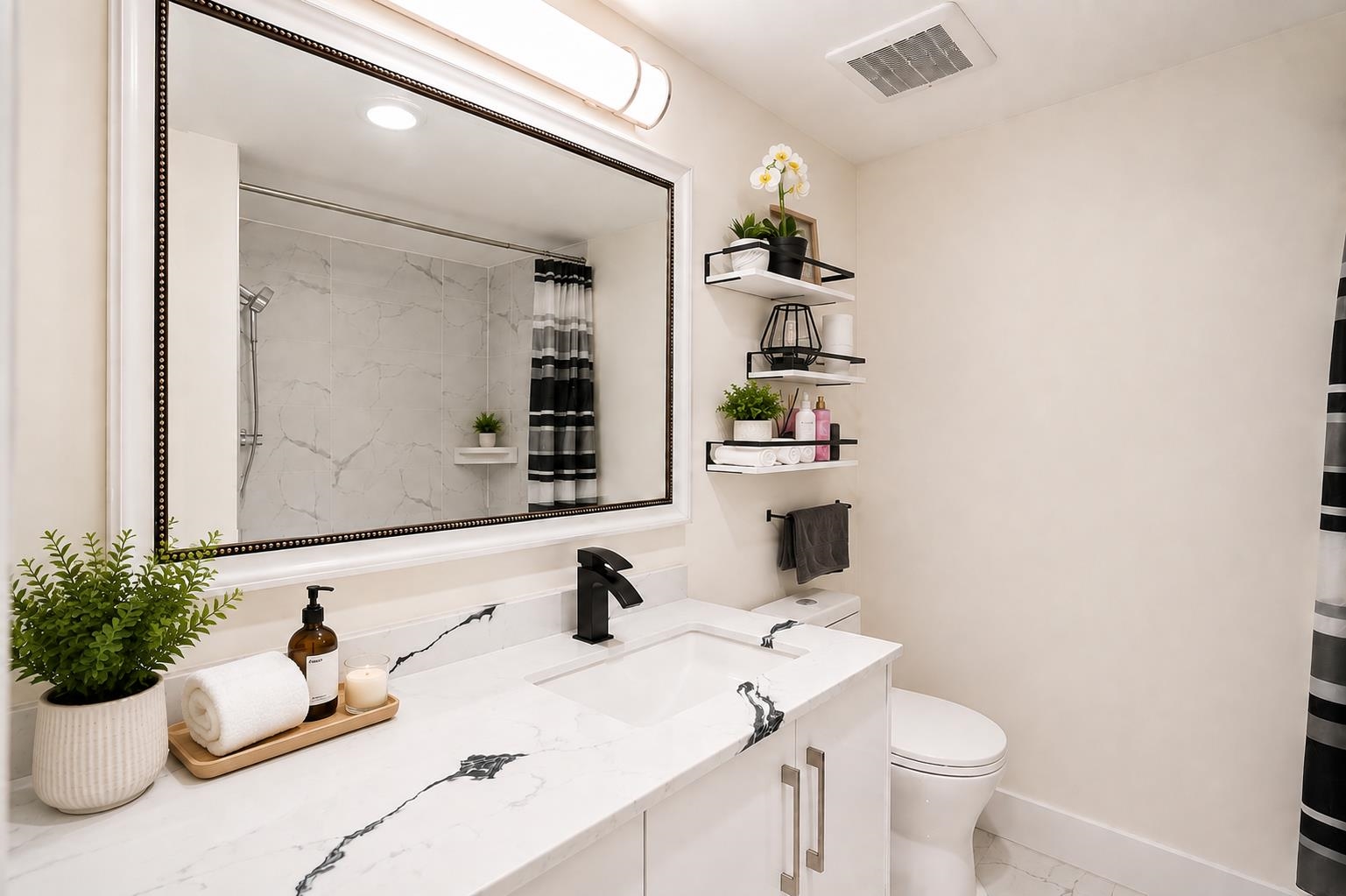 1701 3755 BARTLETT COURT