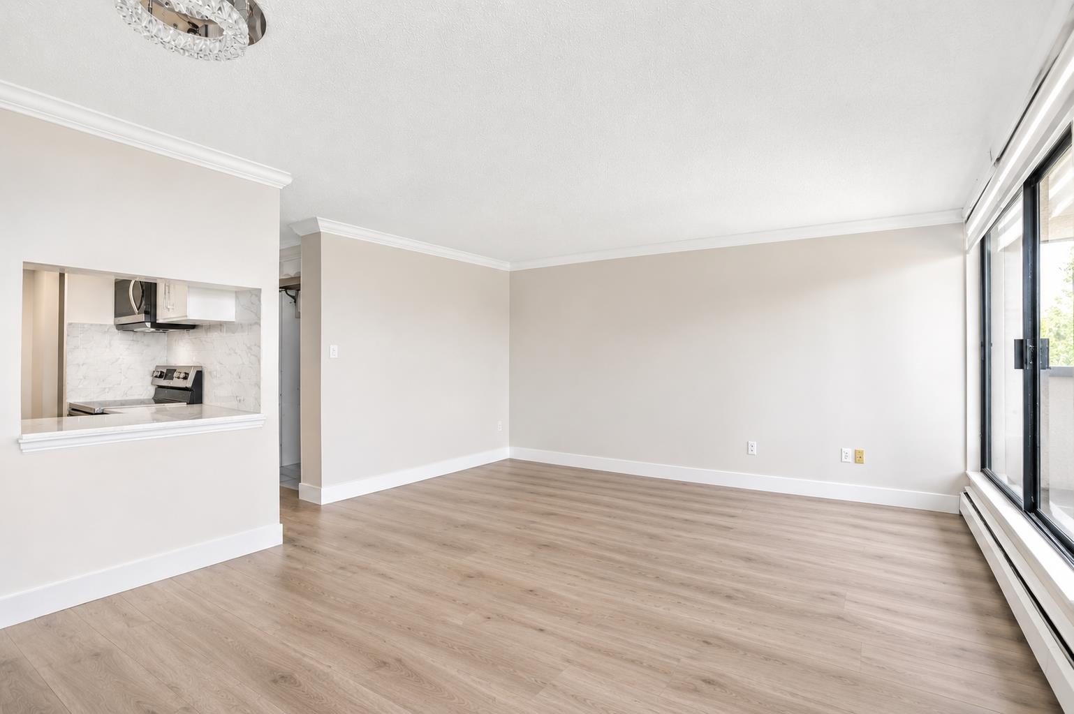 1701 3755 BARTLETT COURT