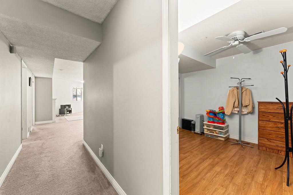 24 1190 FALCON DRIVE