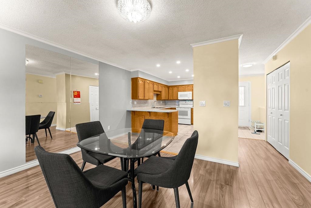 24 1190 FALCON DRIVE