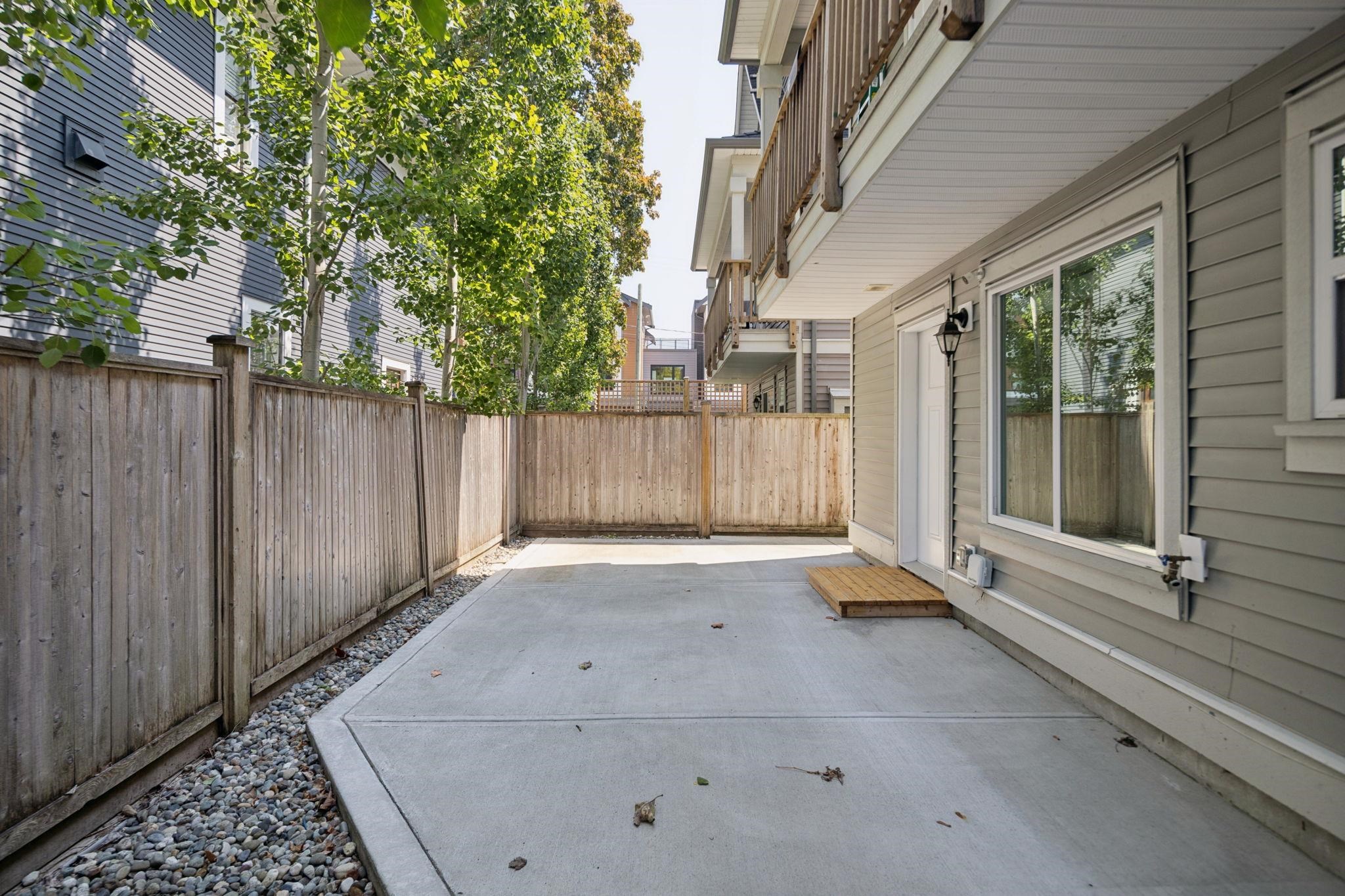 4855 ELLIS LANE