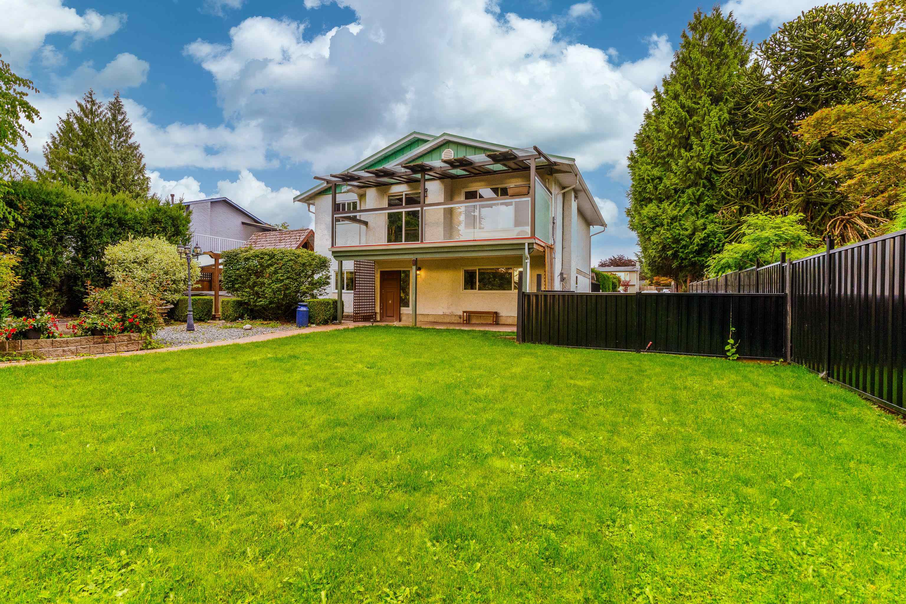 7655 WOODCOCK CRESCENT