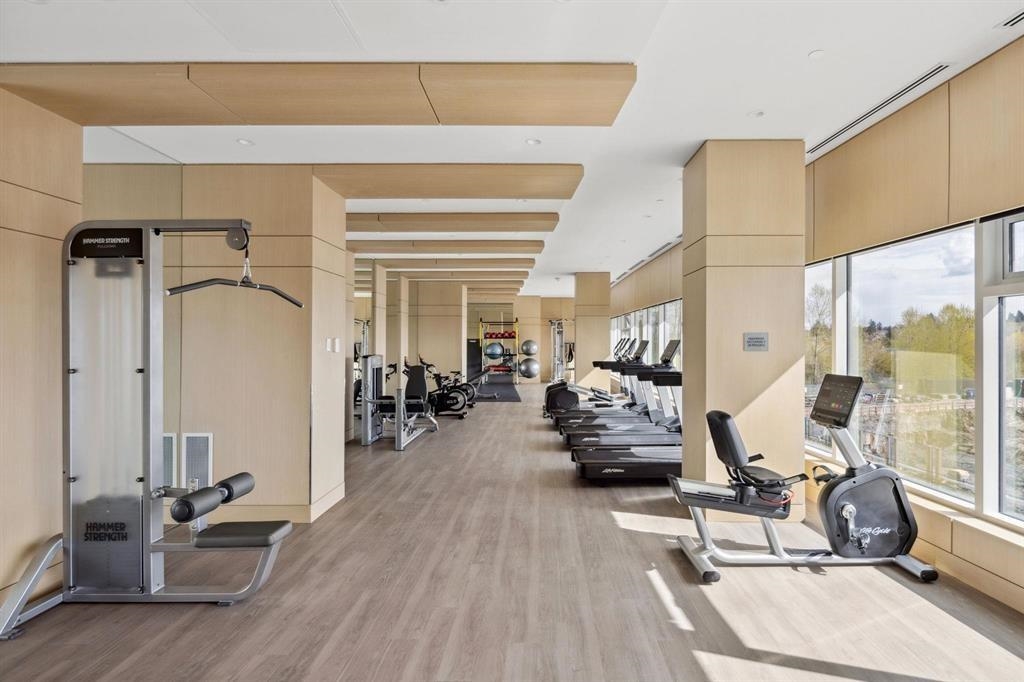 2804 4880 LOUGHEED HIGHWAY