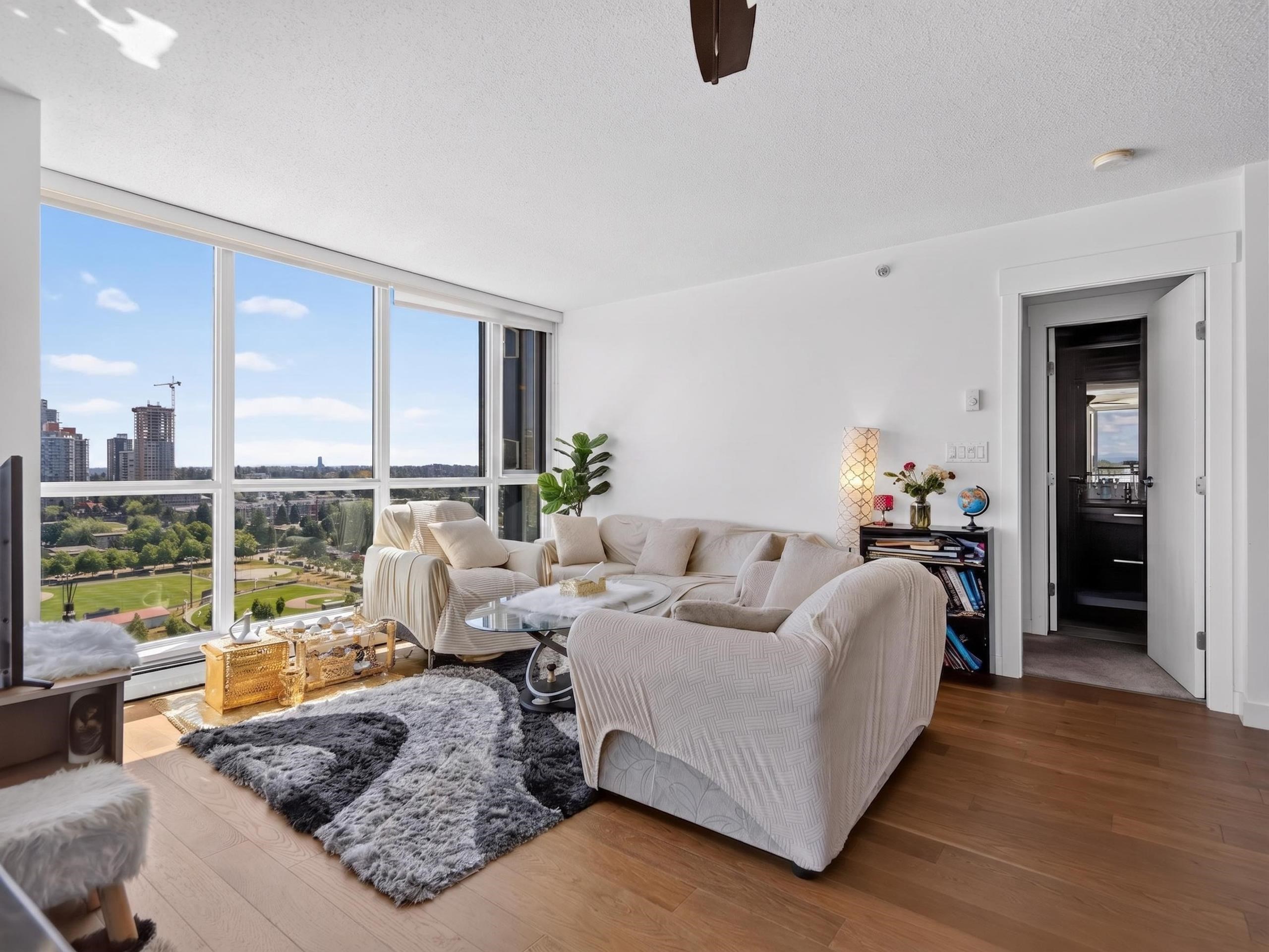 2302 10777 UNIVERSITY DRIVE