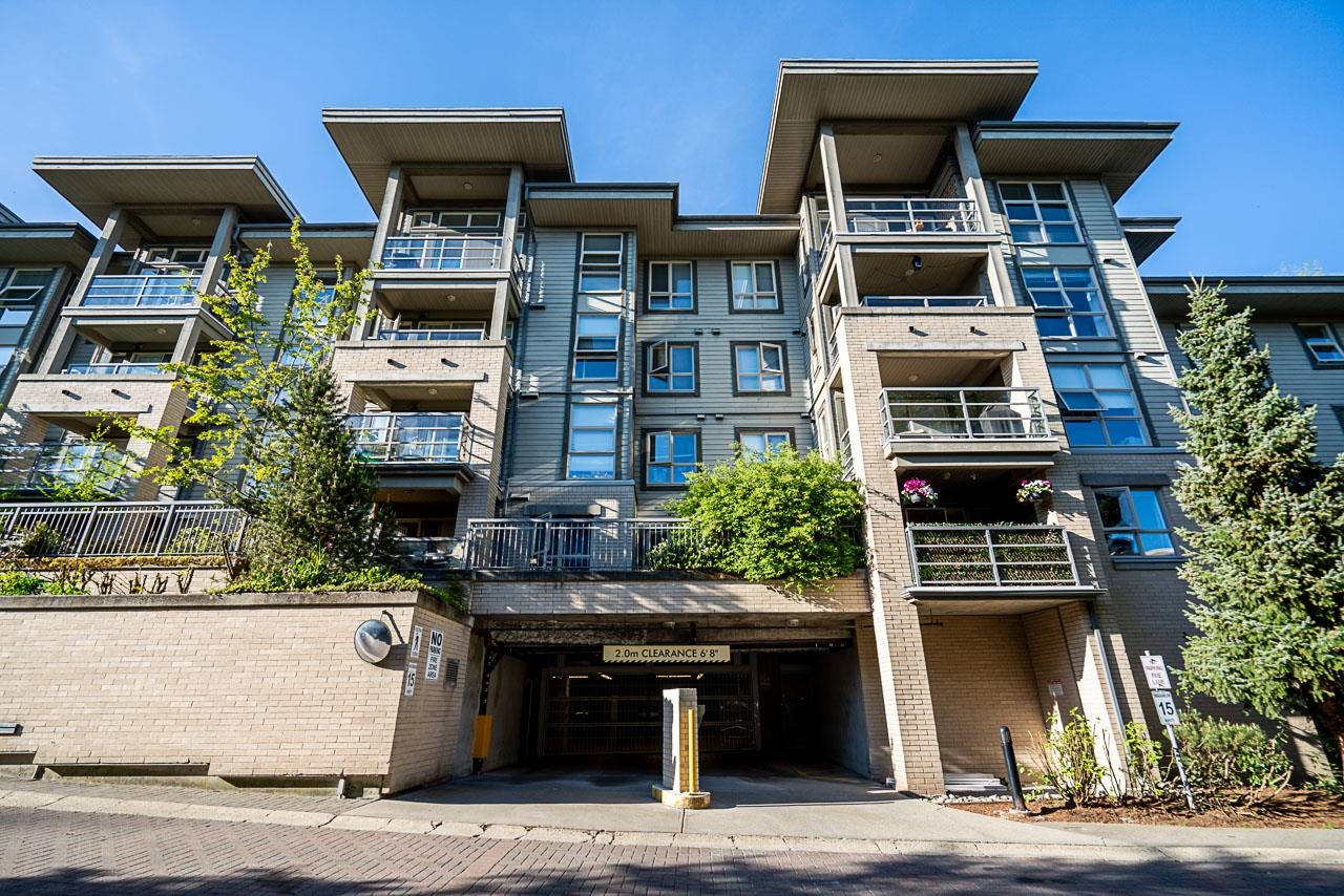 516 9319 UNIVERSITY CRESCENT