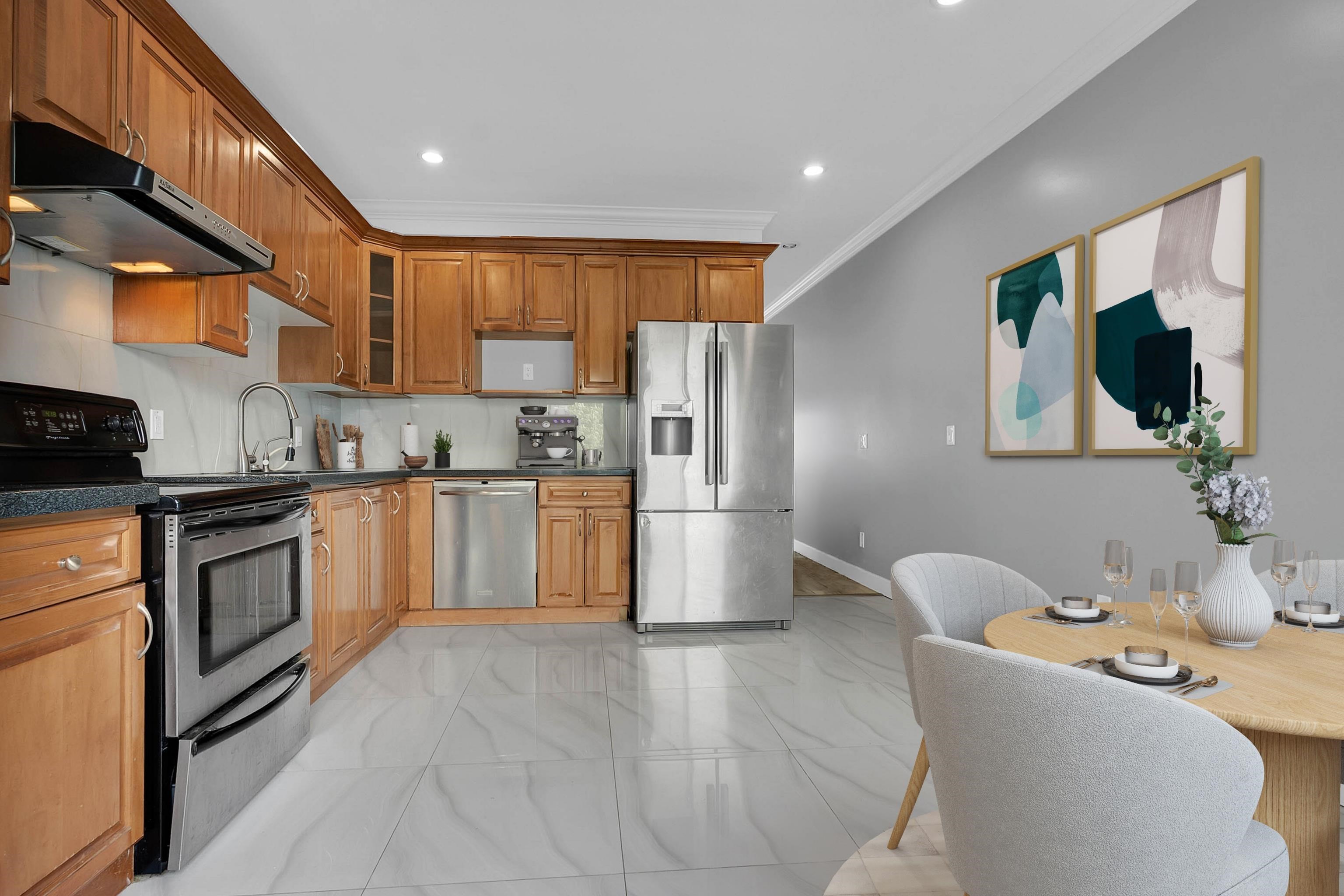 5131 MANOR STREET