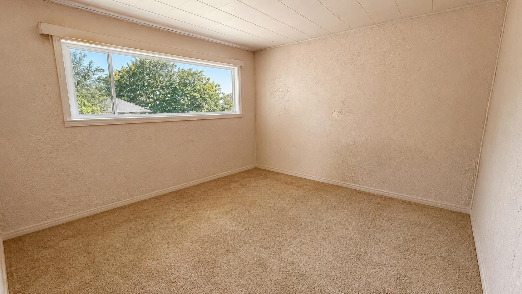 121 SINCLAIR AVENUE