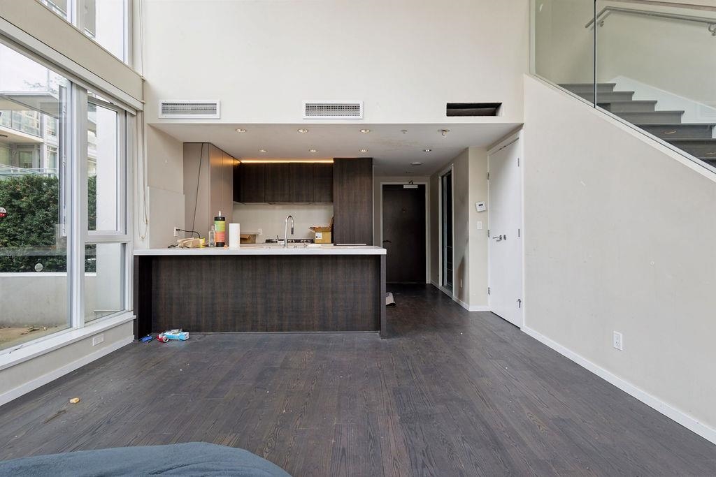 307 1351 CONTINENTAL STREET