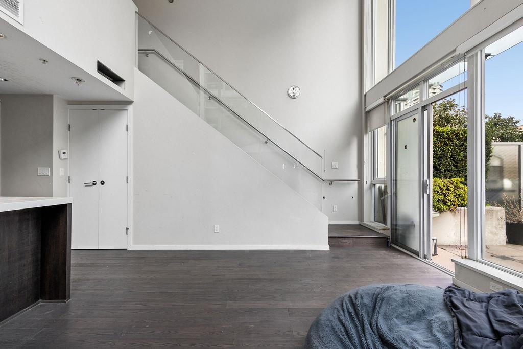 307 1351 CONTINENTAL STREET