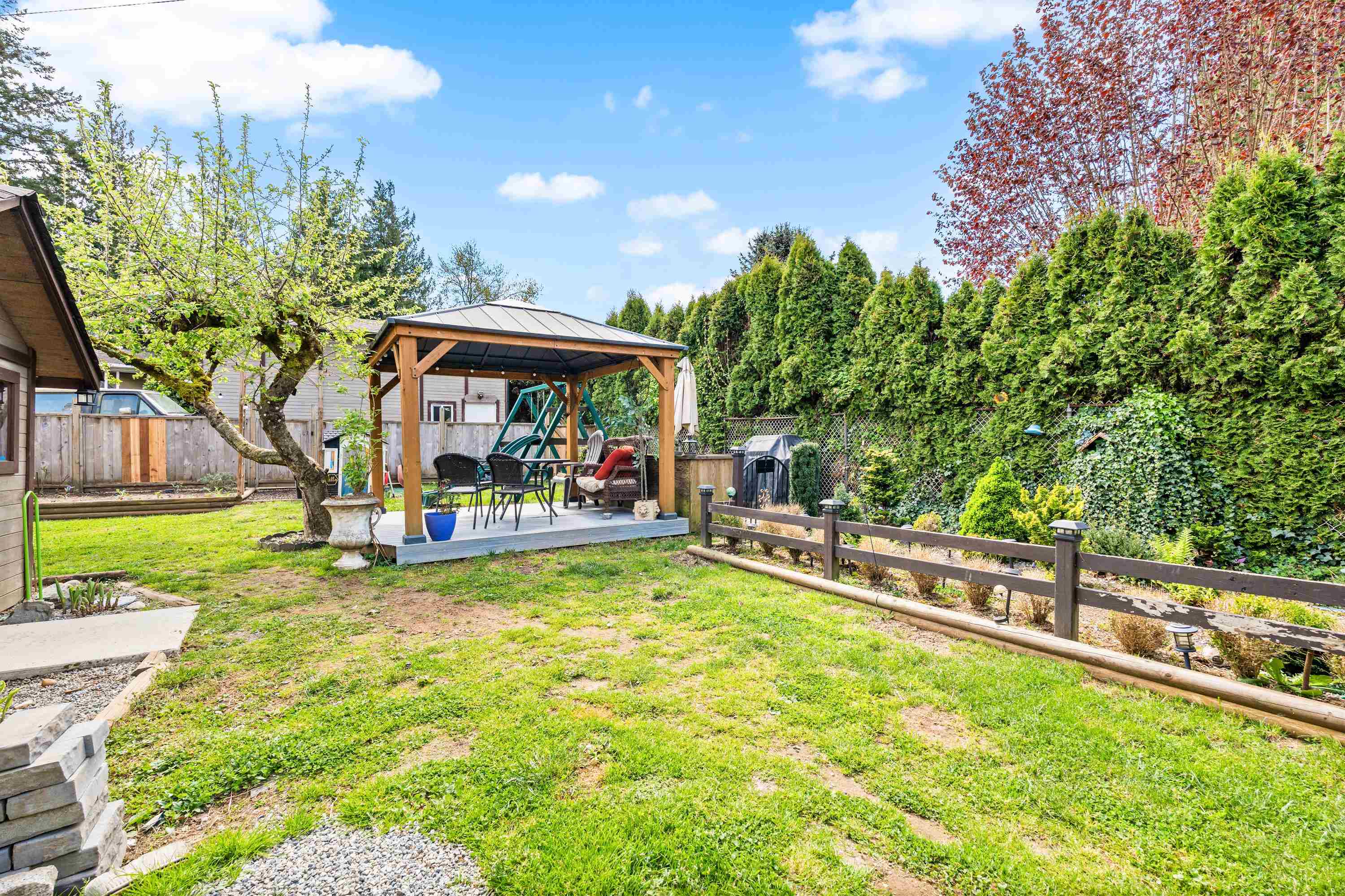 12019 206 STREET