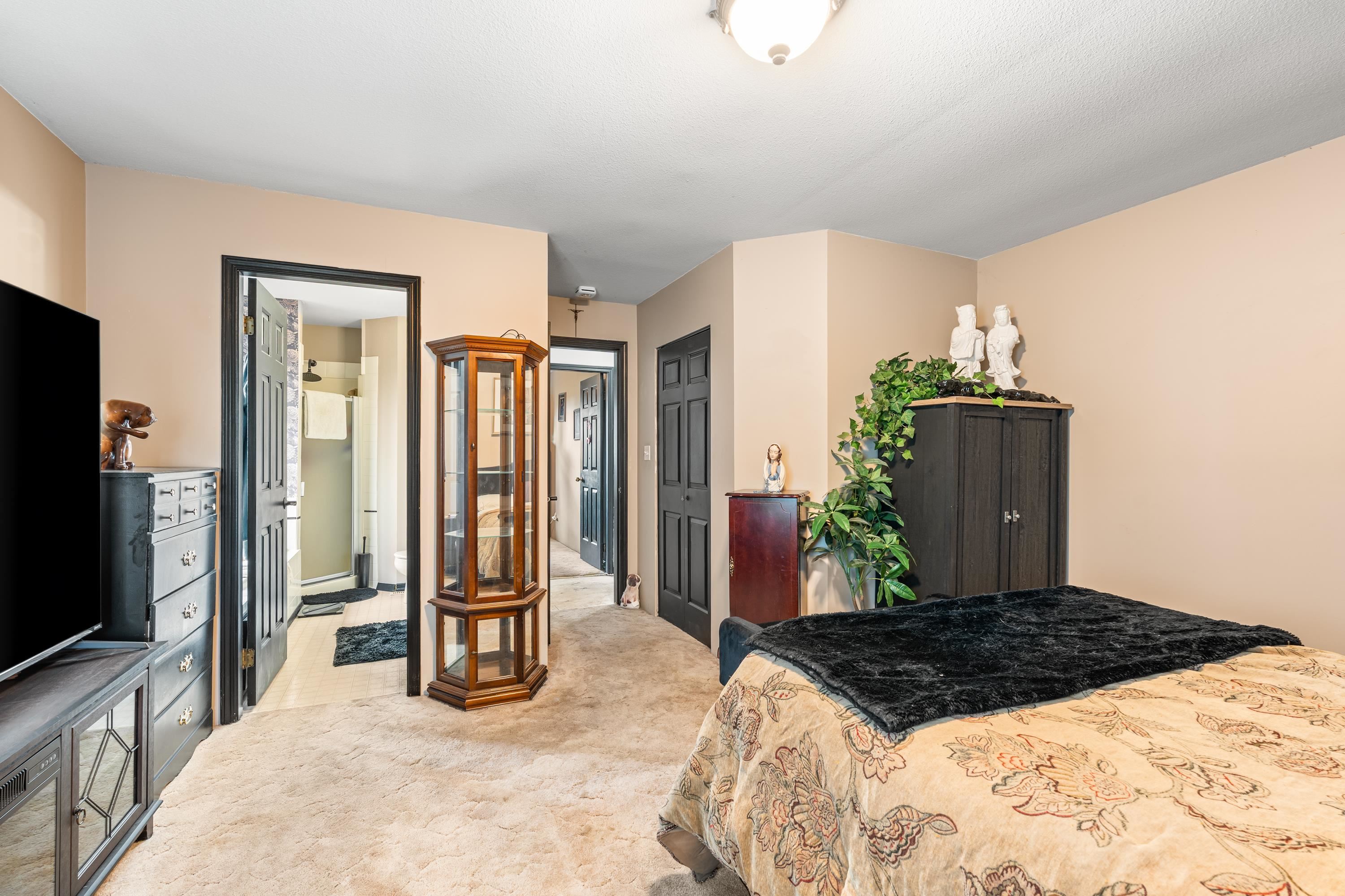 12019 206 STREET