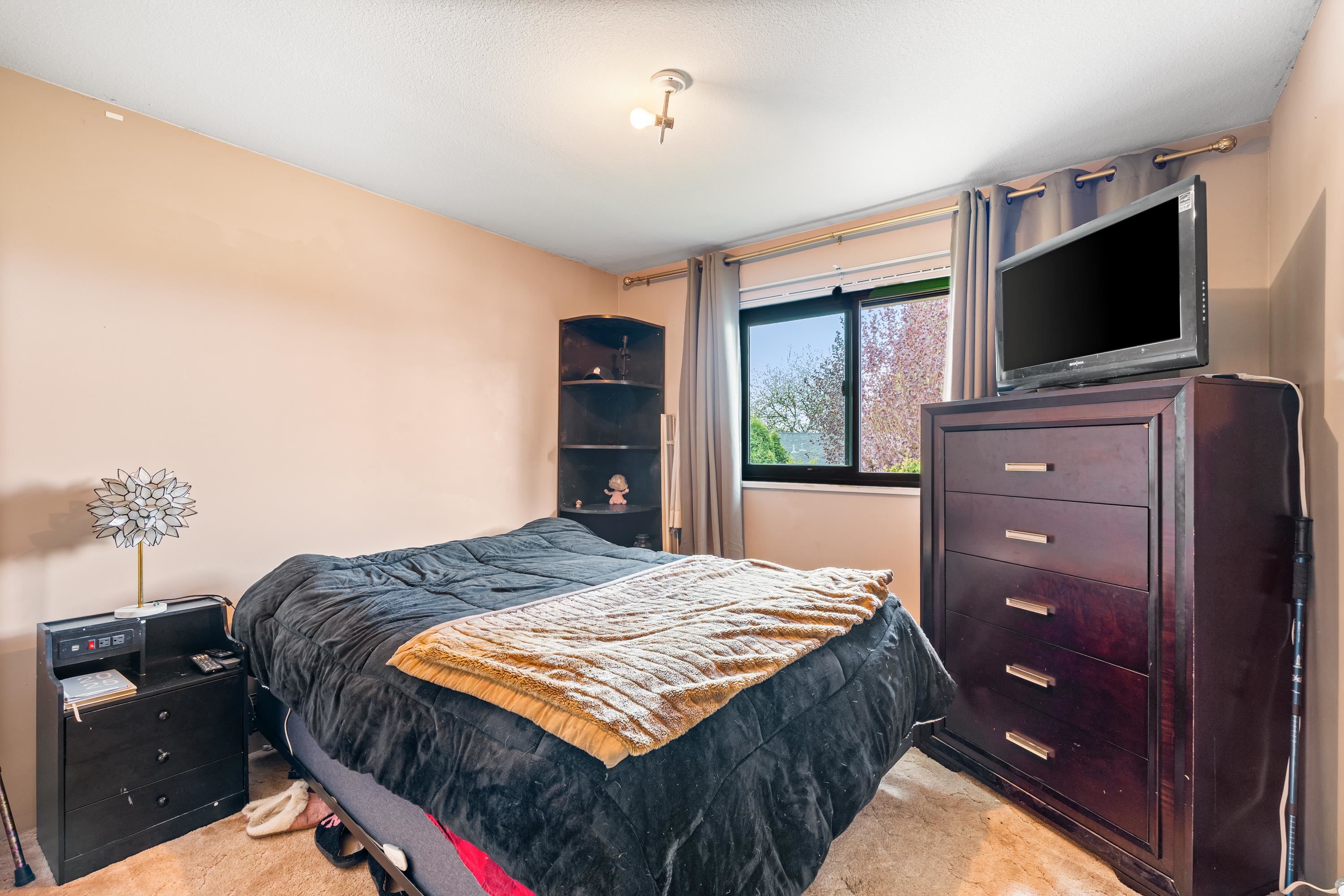12019 206 STREET
