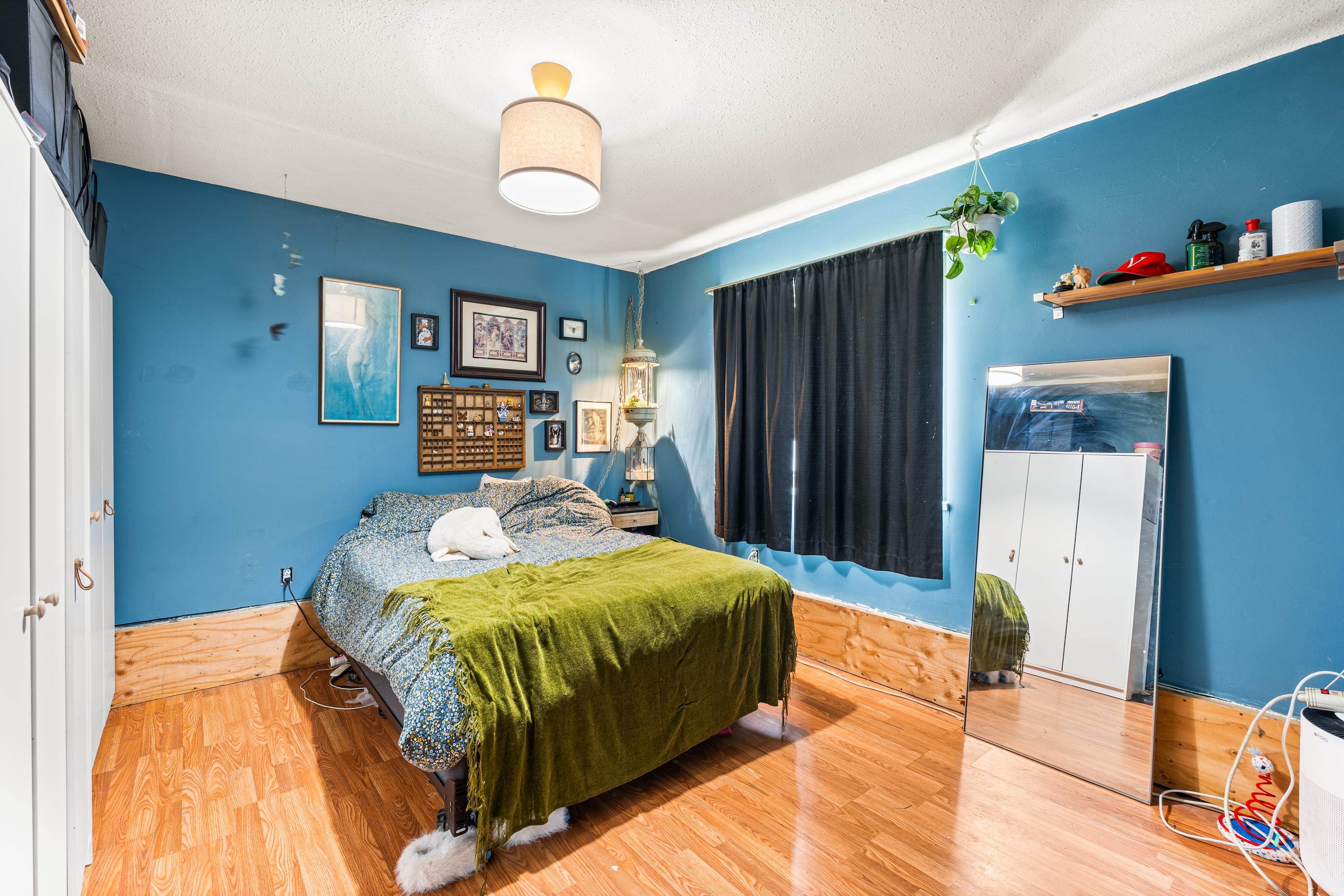 12019 206 STREET