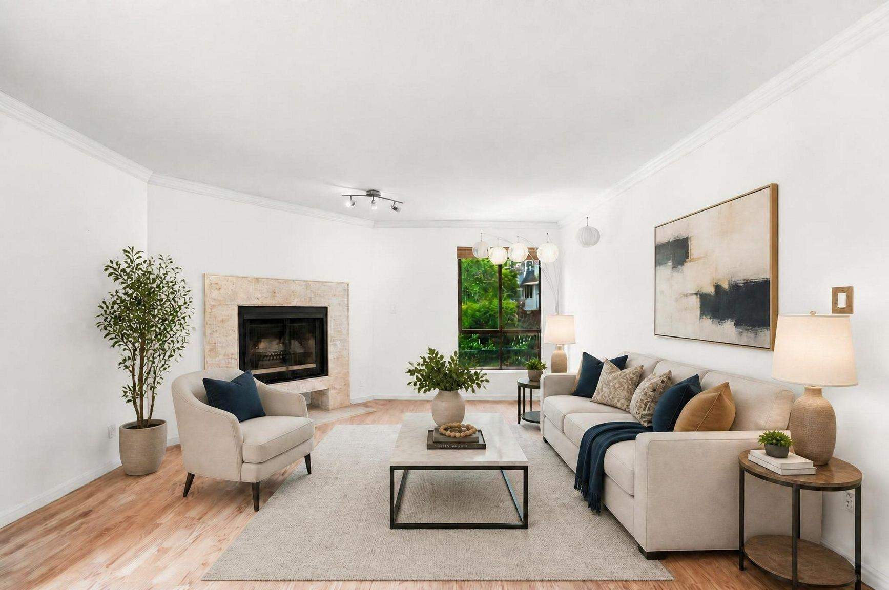 104 2181 PANORAMA DRIVE