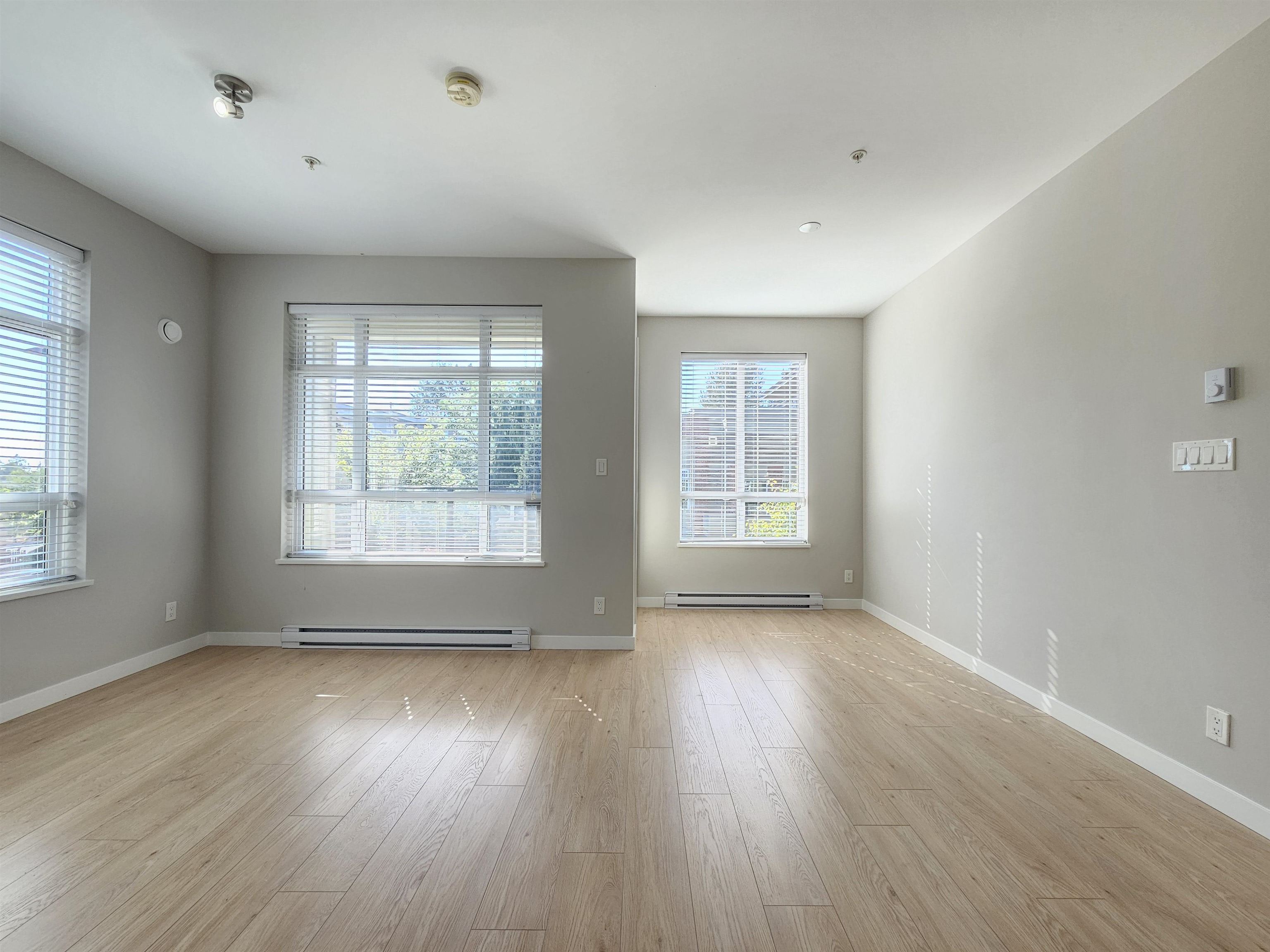 E208 20211 66 AVENUE