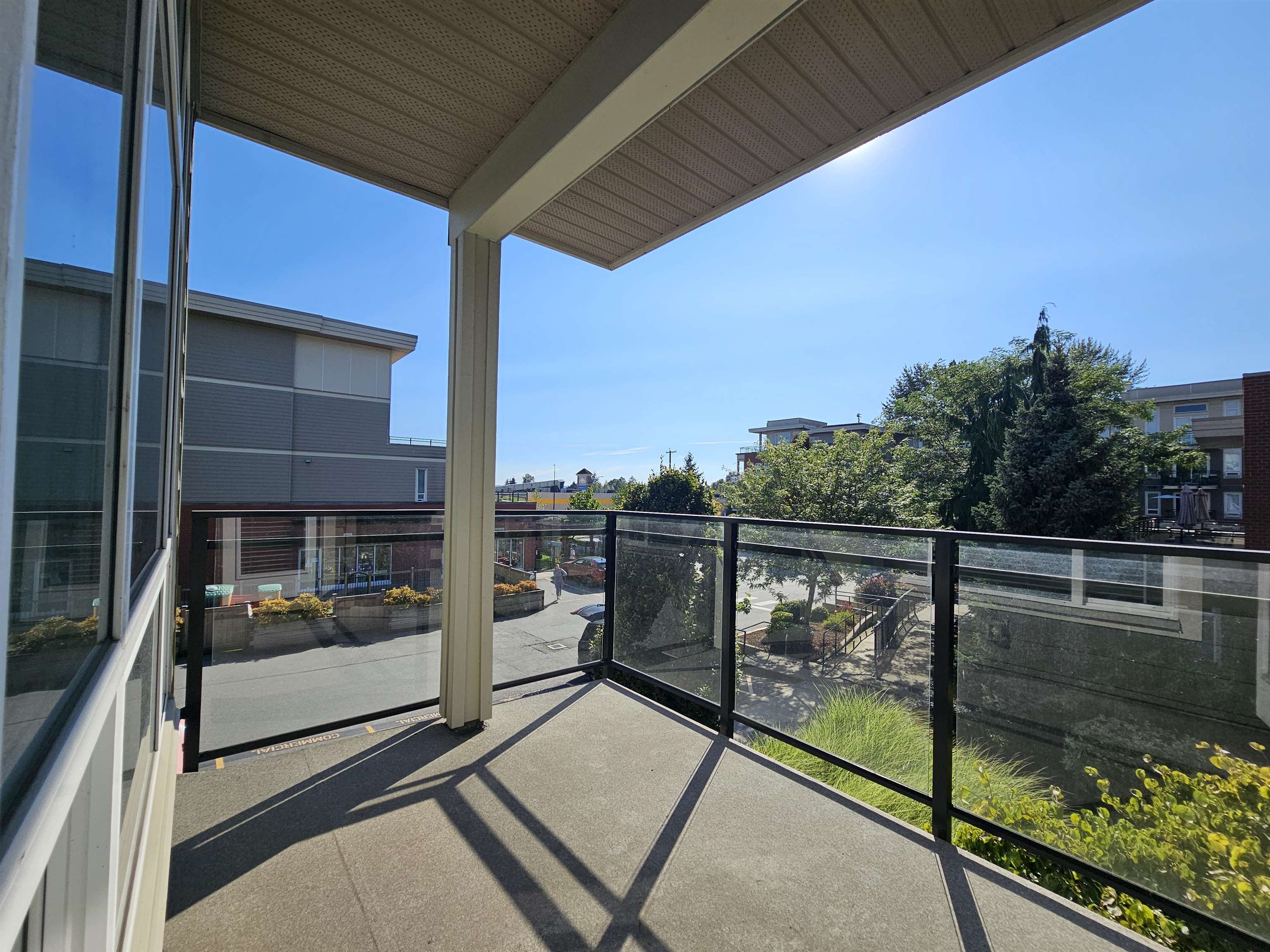 E208 20211 66 AVENUE