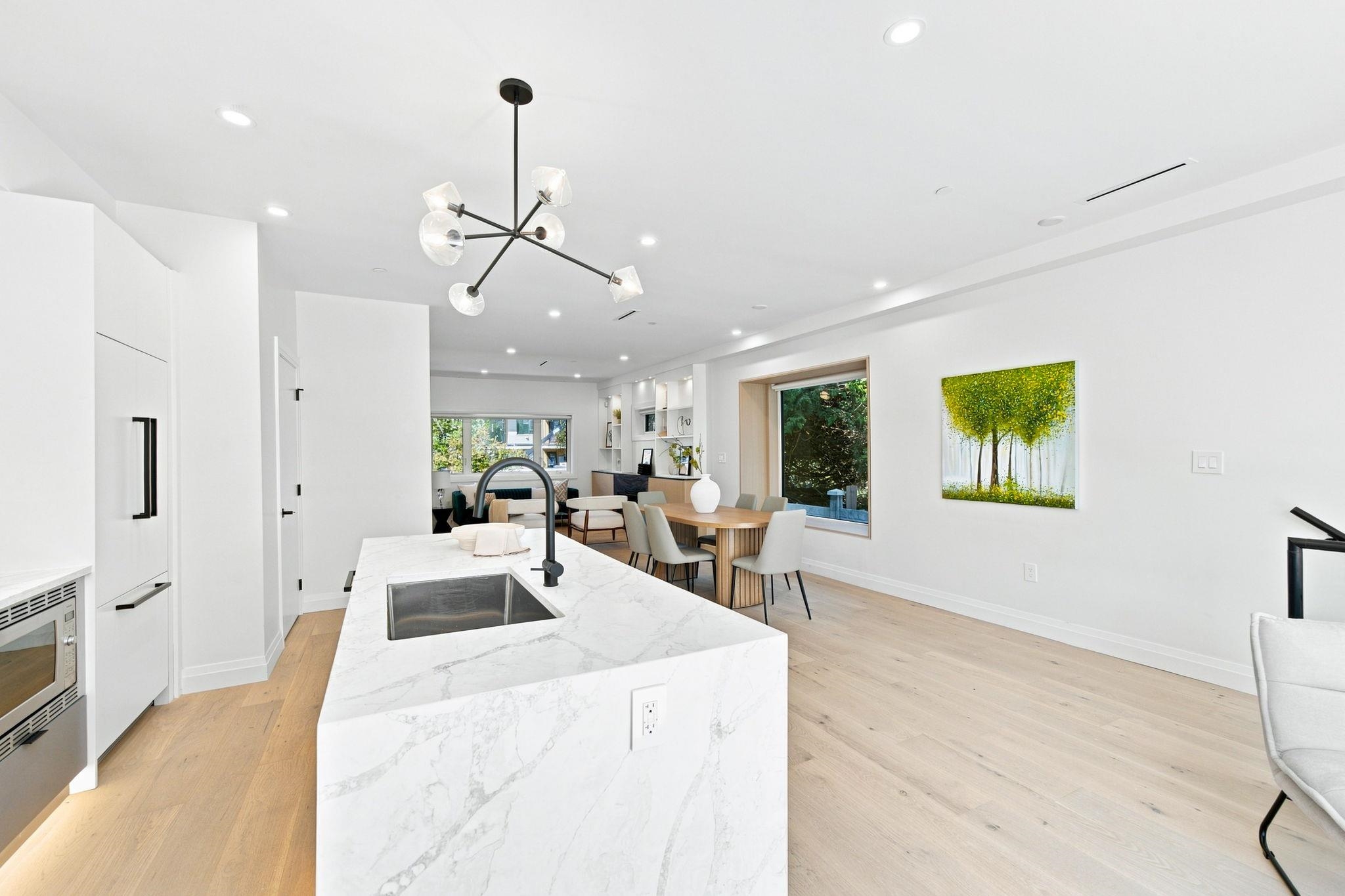 6160 GRANVILLE STREET