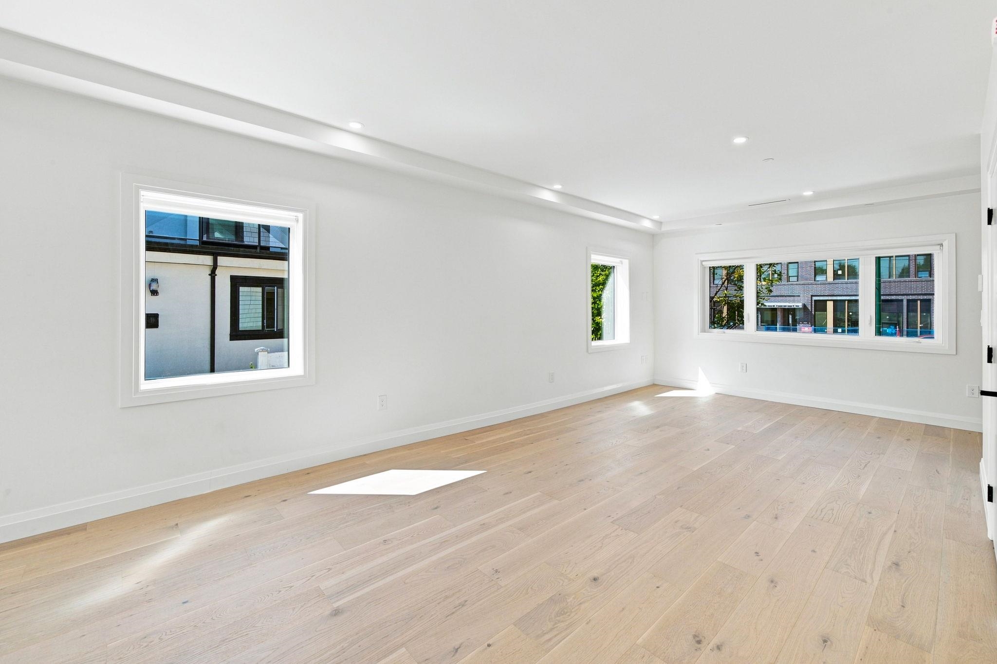 6162 GRANVILLE STREET