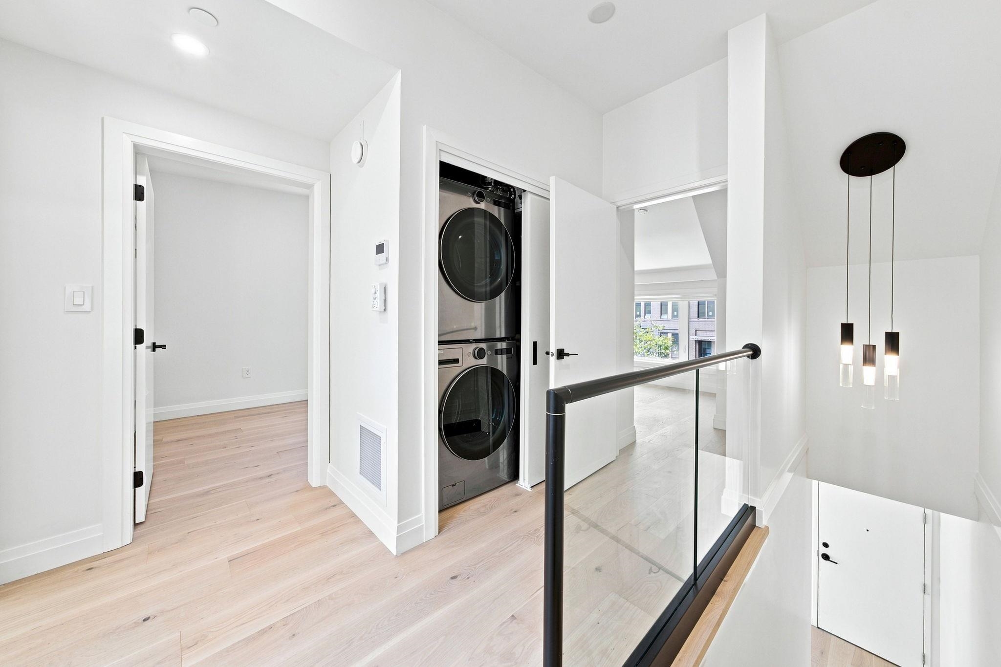 6162 GRANVILLE STREET
