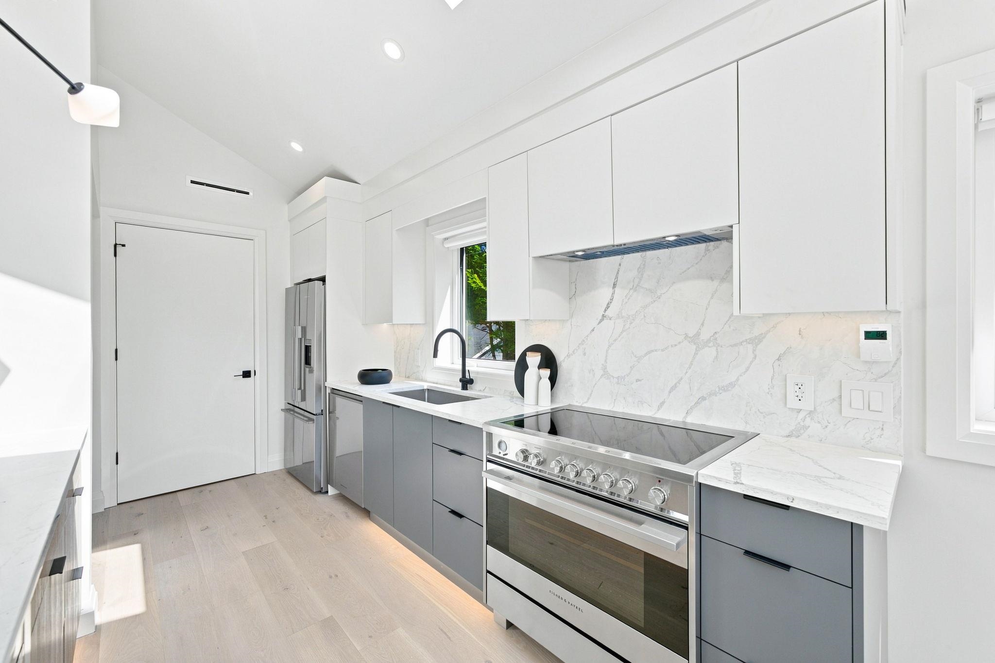 6168 GRANVILLE STREET