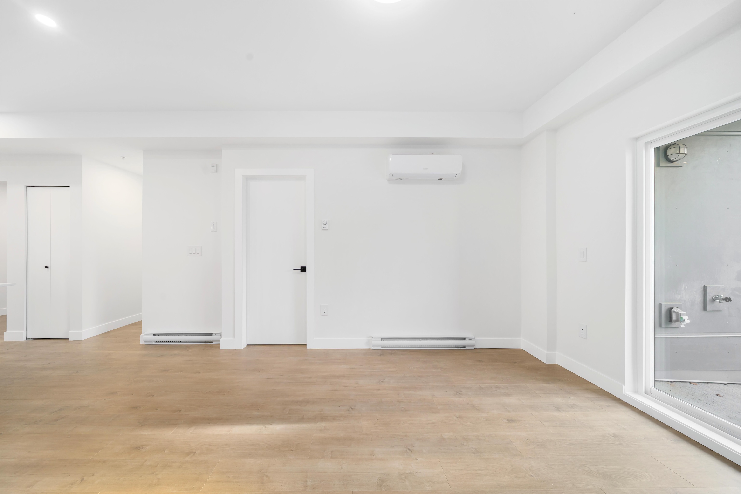 101 15353 17 AVENUE