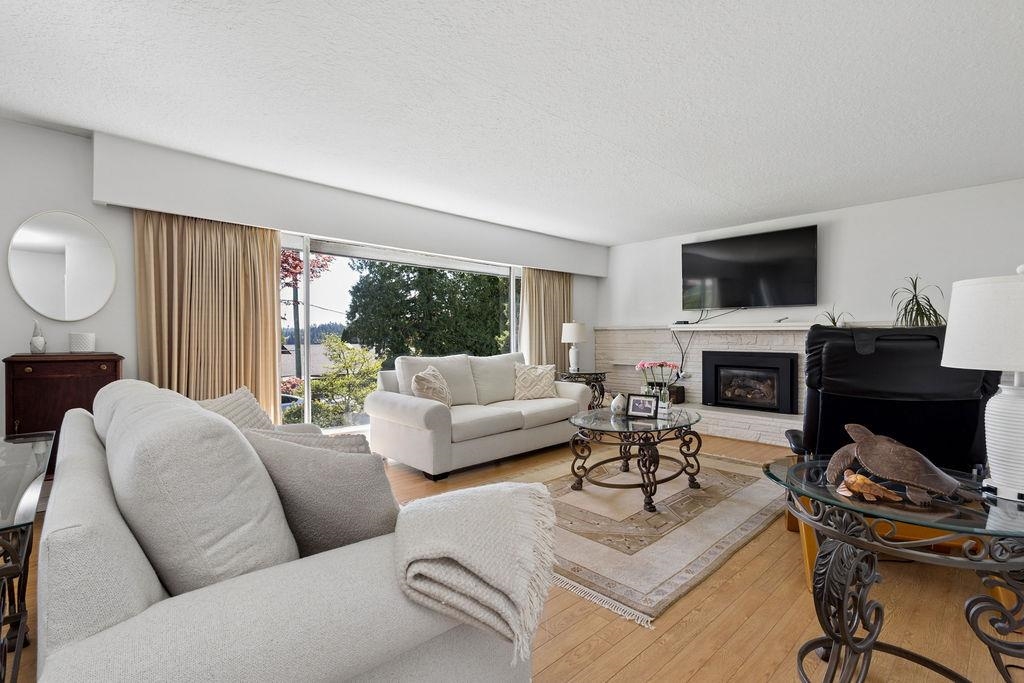 1005 WESTMOUNT DRIVE