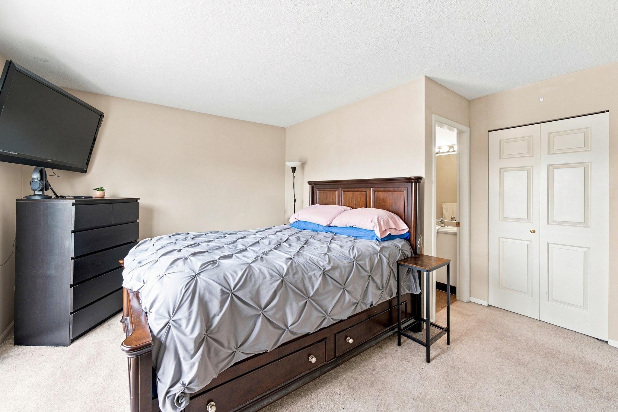 305 8751 GENERAL CURRIE ROAD