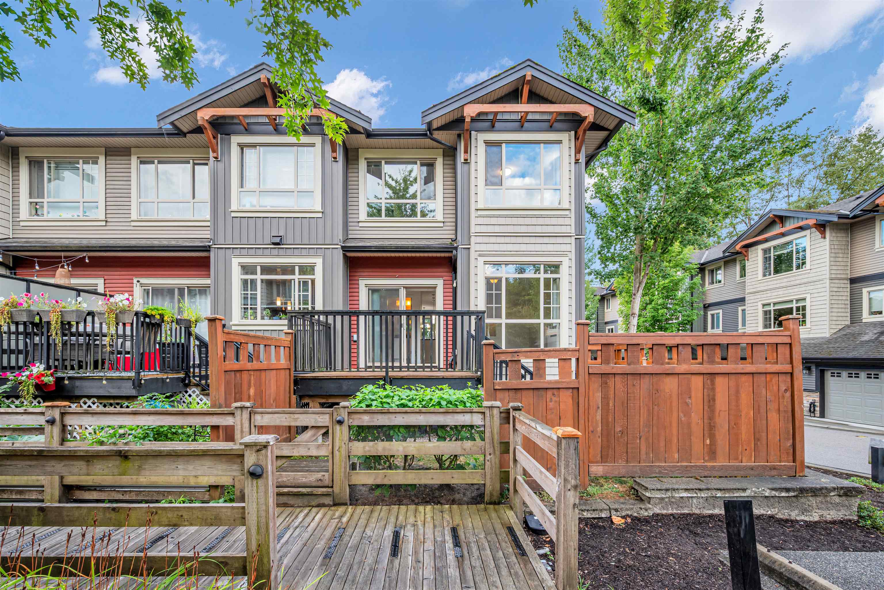 57 11305 240 STREET