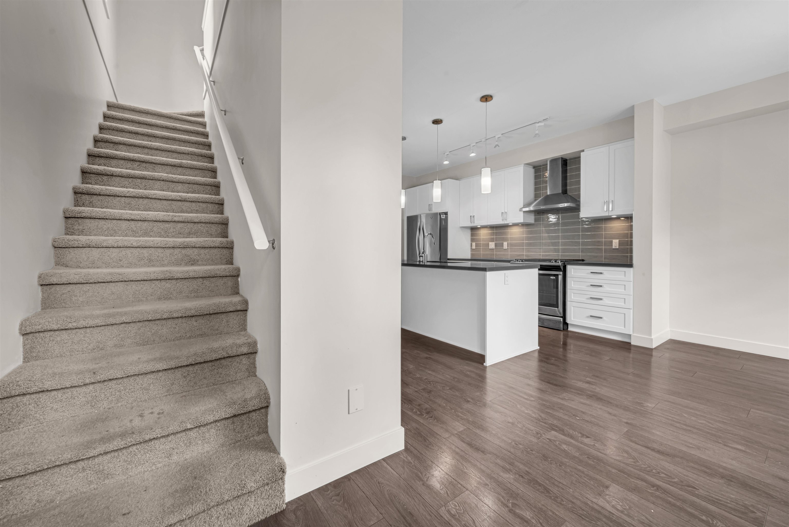 57 11305 240 STREET