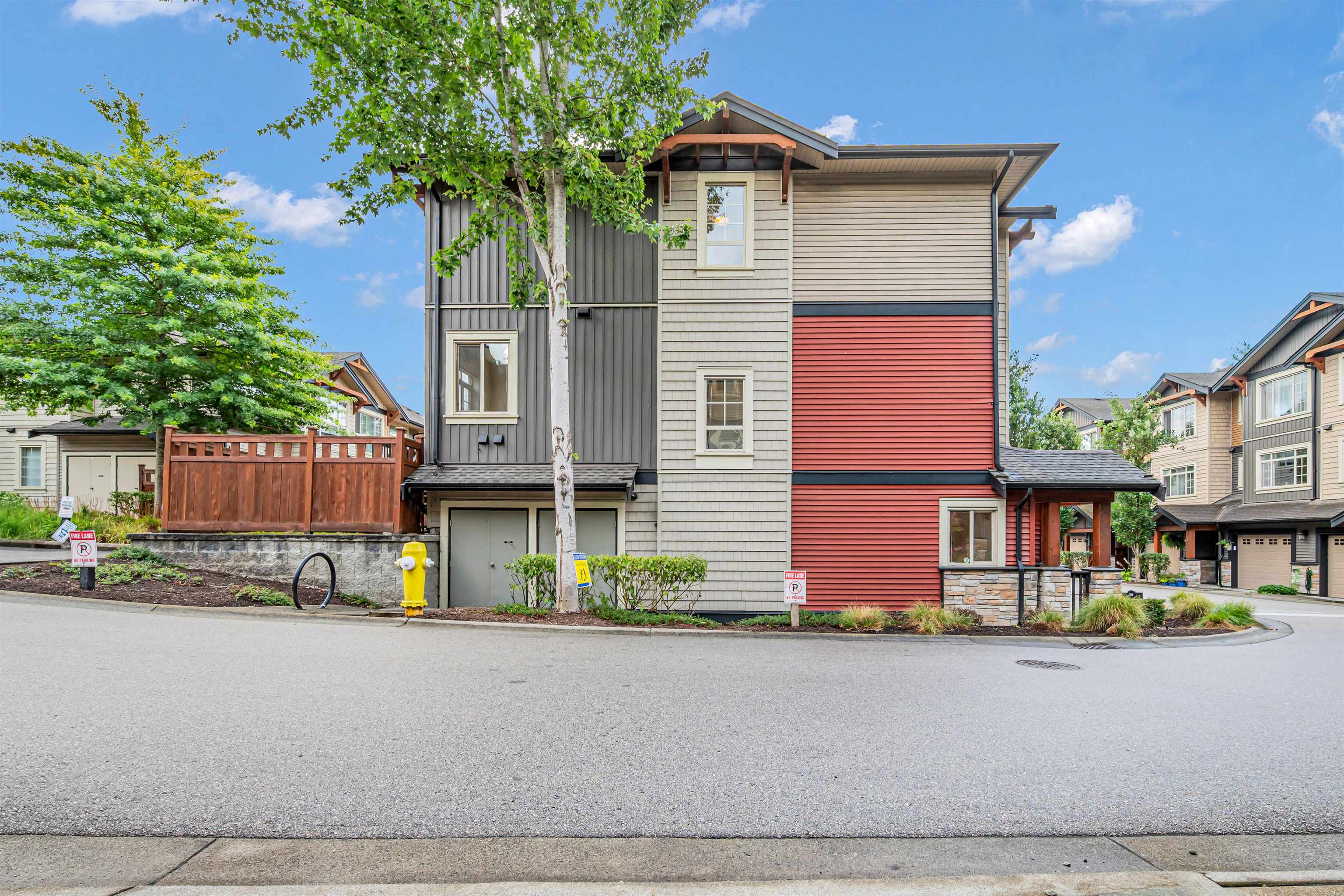 57 11305 240 STREET