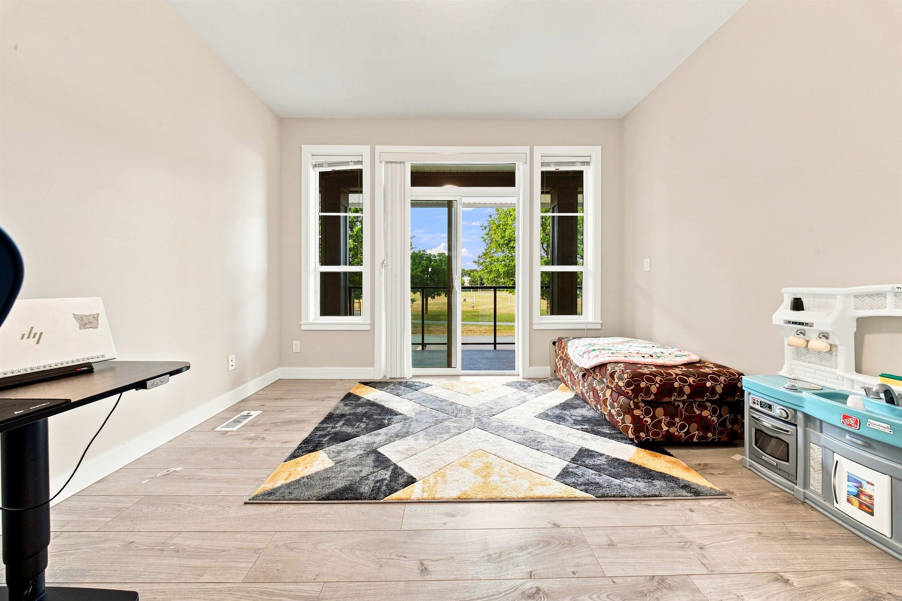 45558 MEADOWBROOK DRIVE