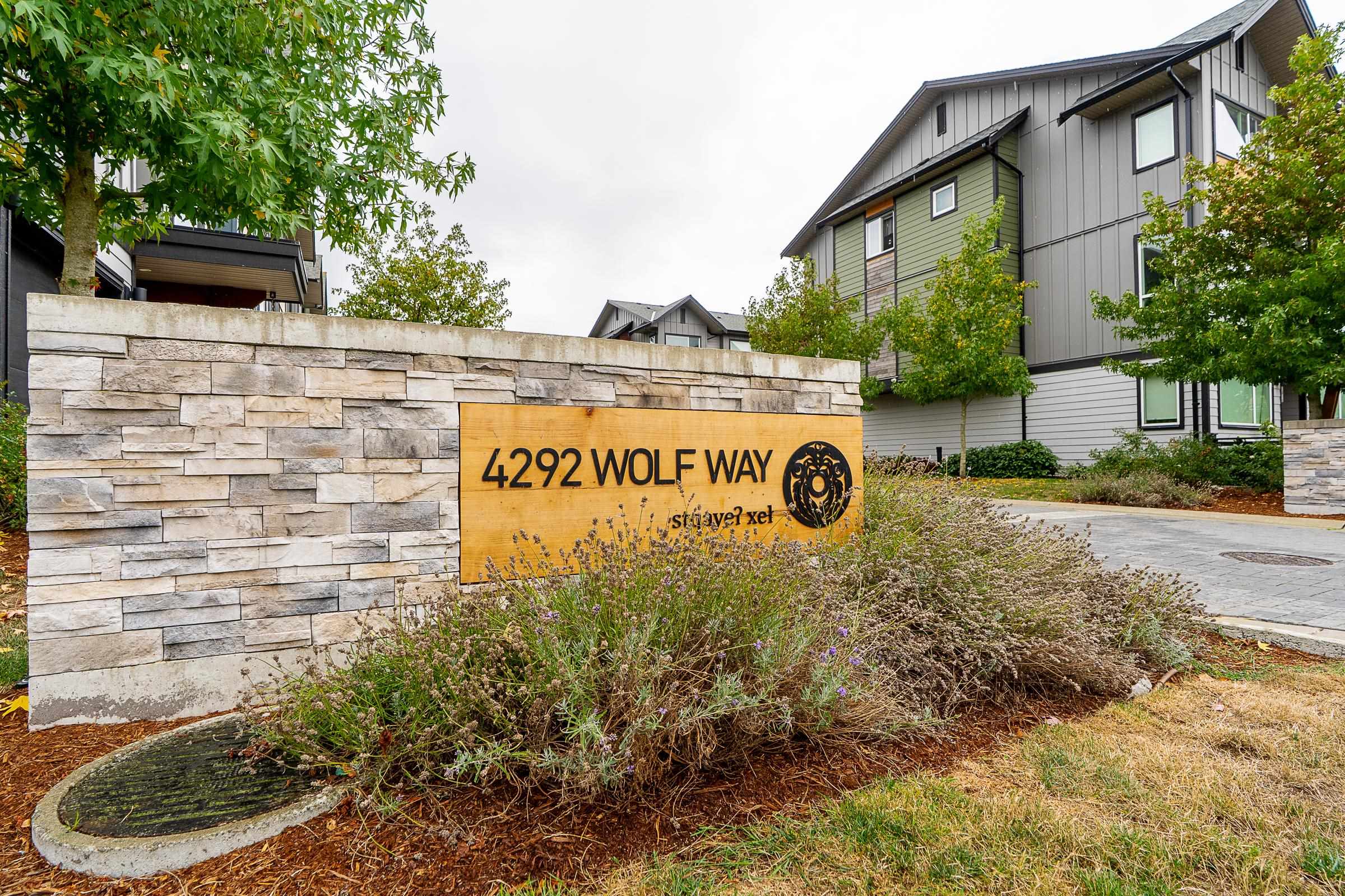 53 4292 WOLF WAY