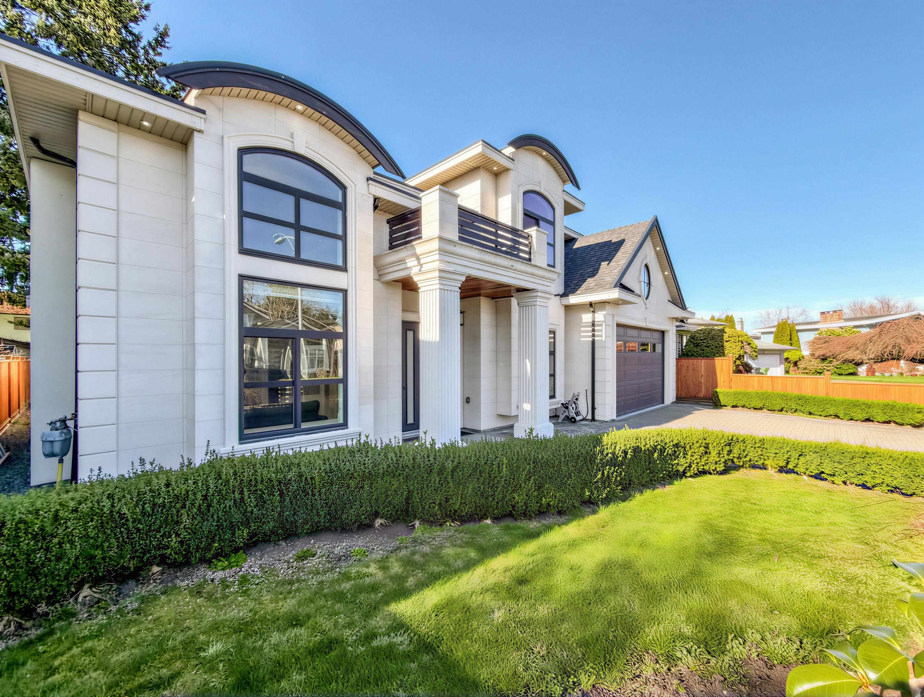 6220 YEATS CRESCENT