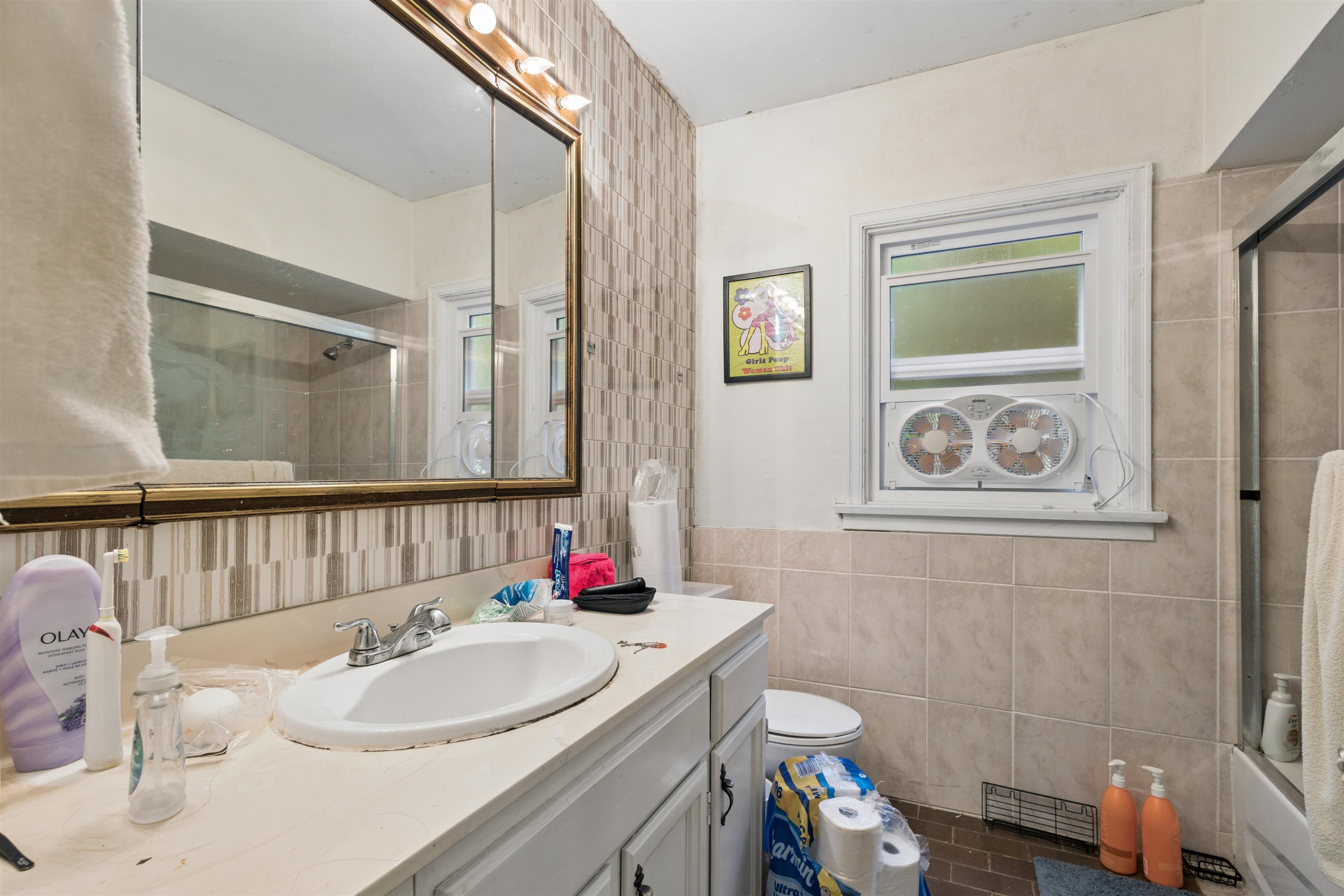 1441 W 49TH AVENUE