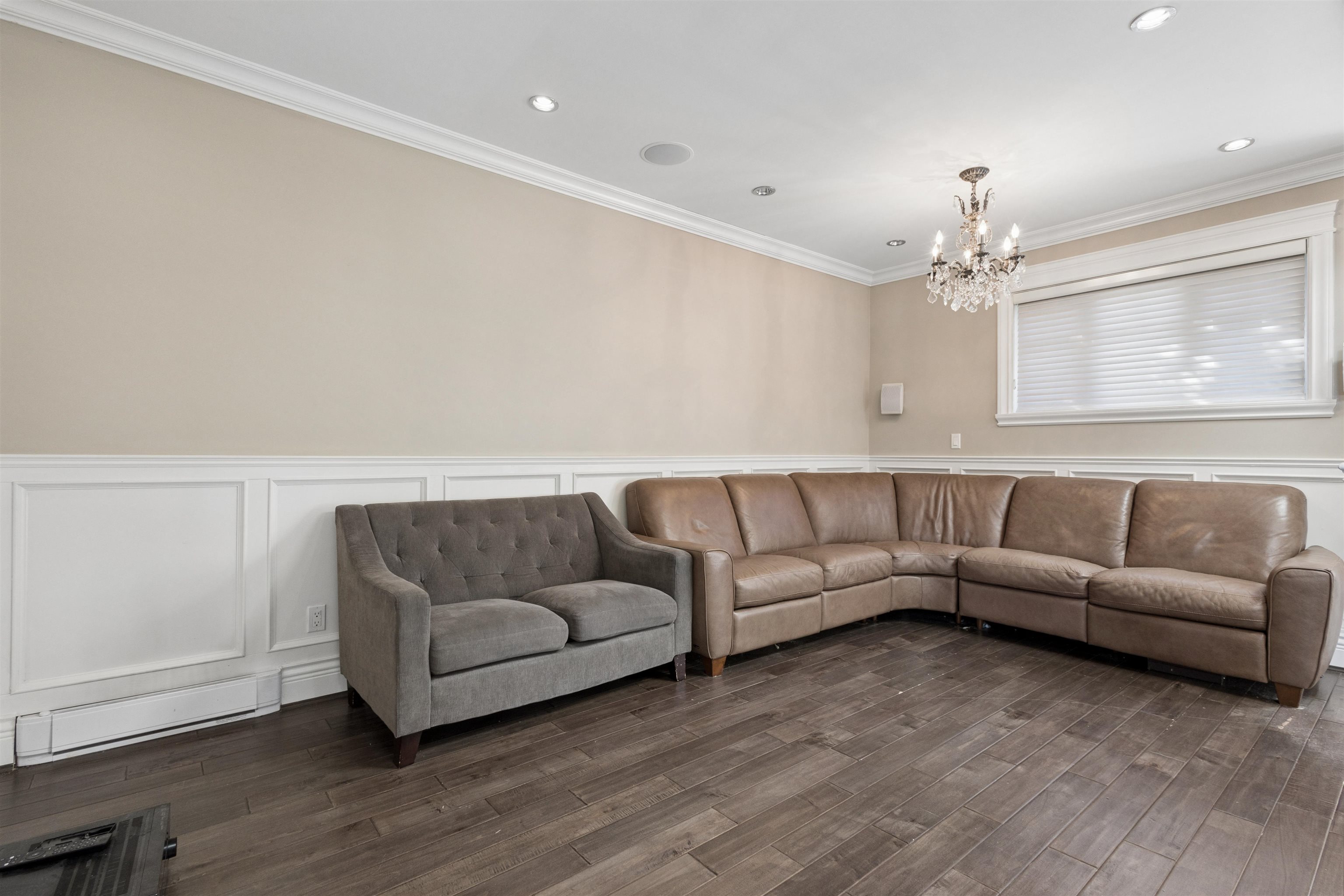 1441 W 49TH AVENUE