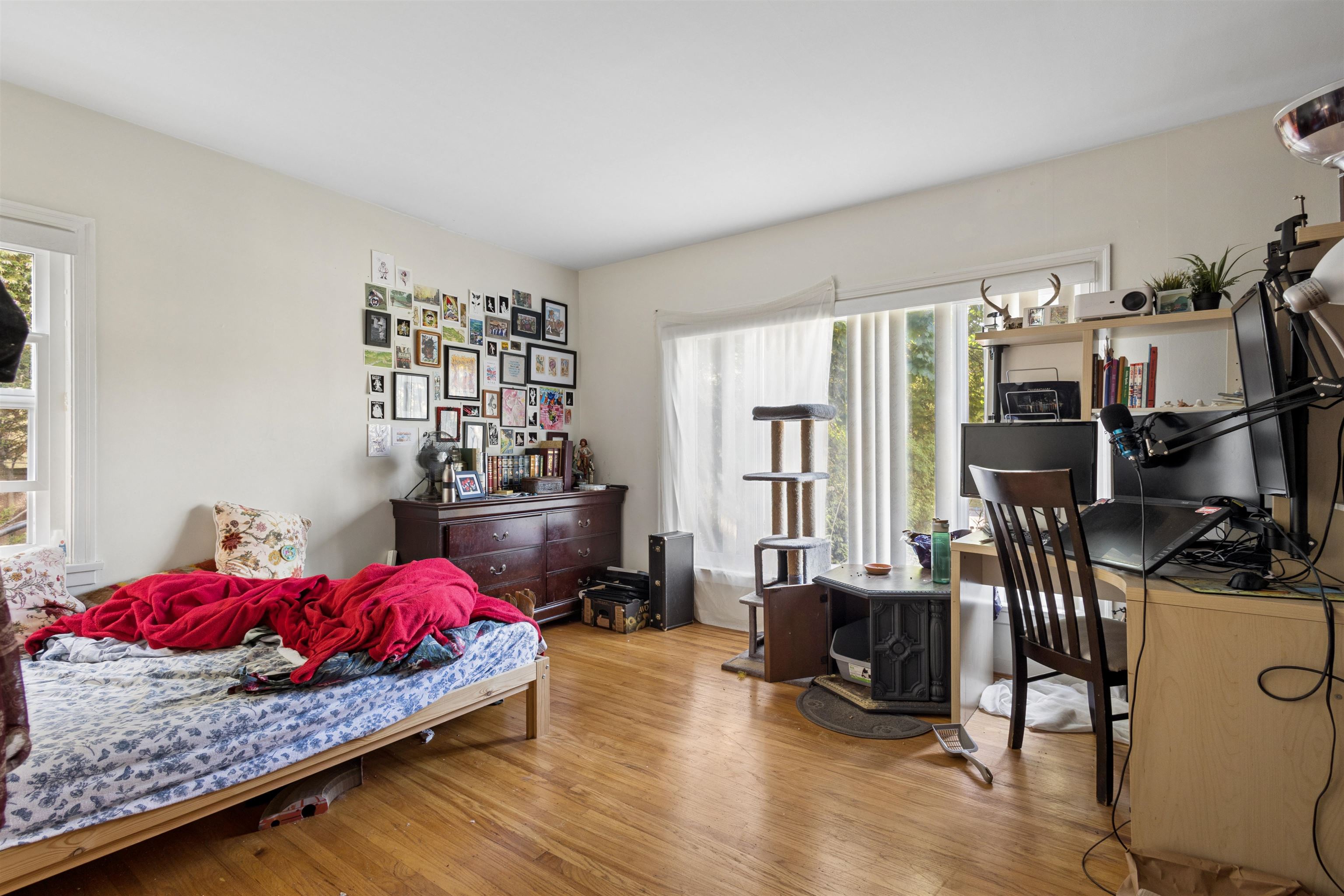 1441 W 49TH AVENUE